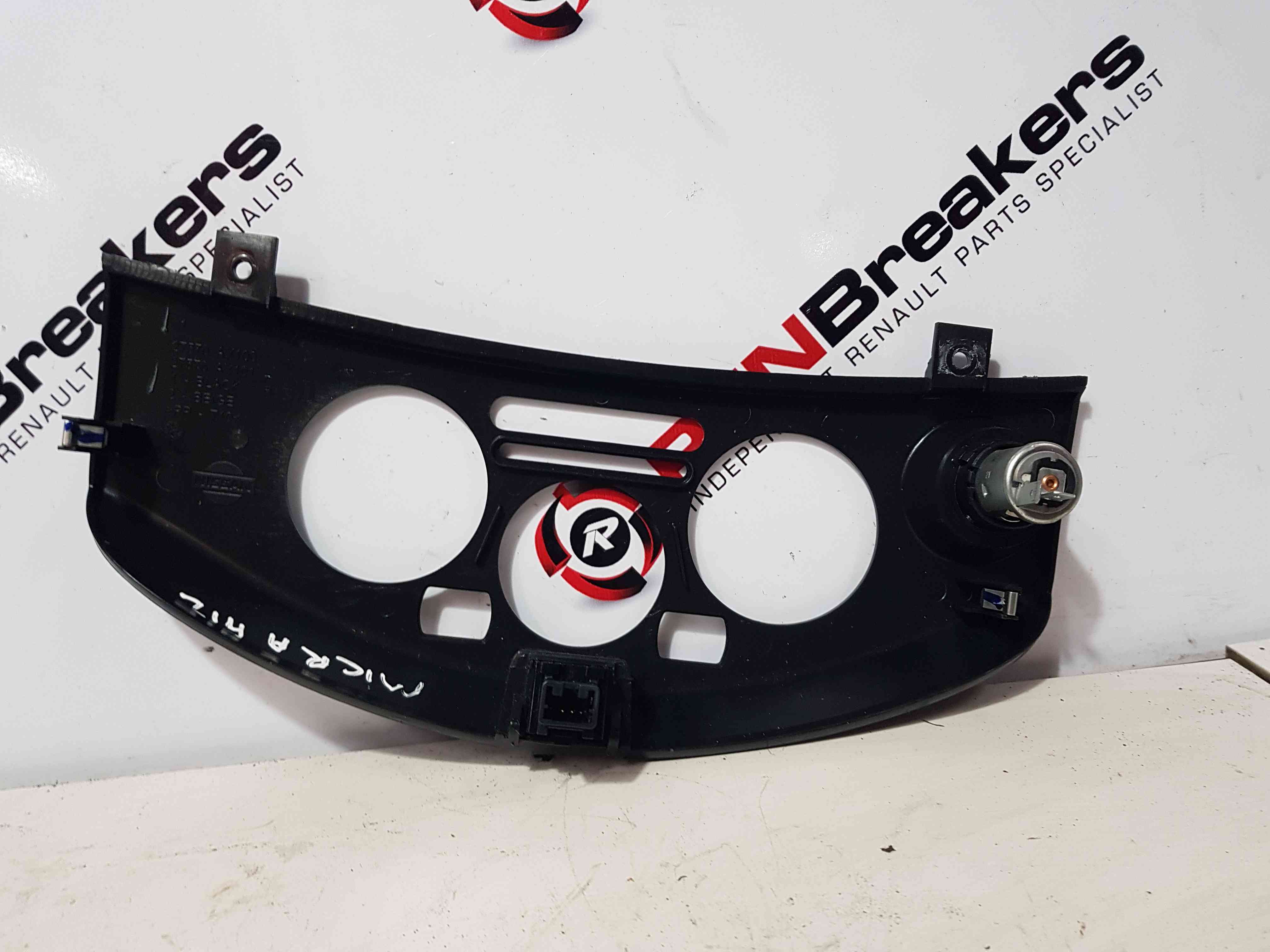 Thumb 5 Nissan Micra K12 2002-2010 Heater Surround Hazard Swicth 27570Az100