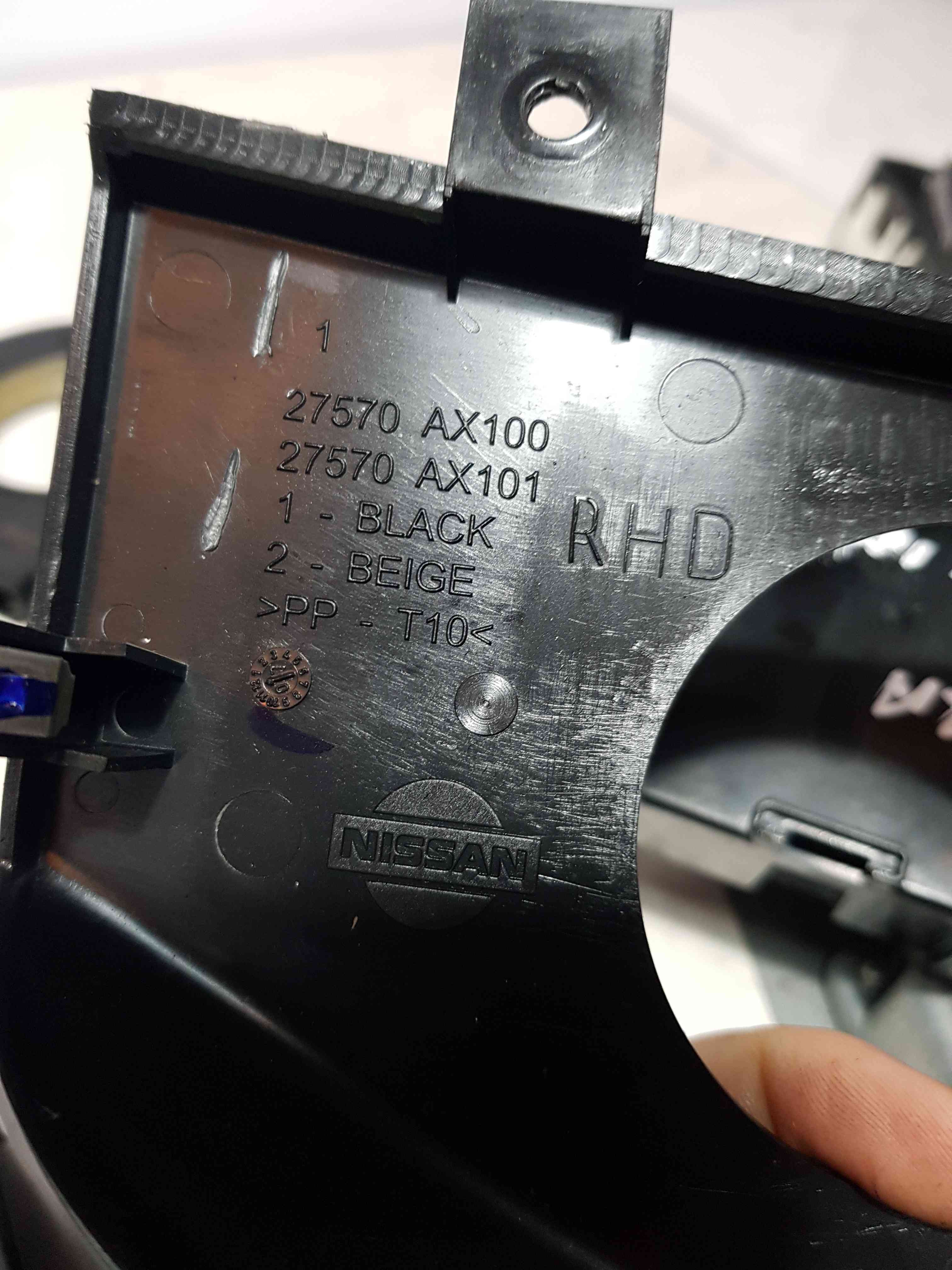 Thumb 7 Nissan Micra K12 2002-2010 Heater Surround Hazard Swicth 27570Az100