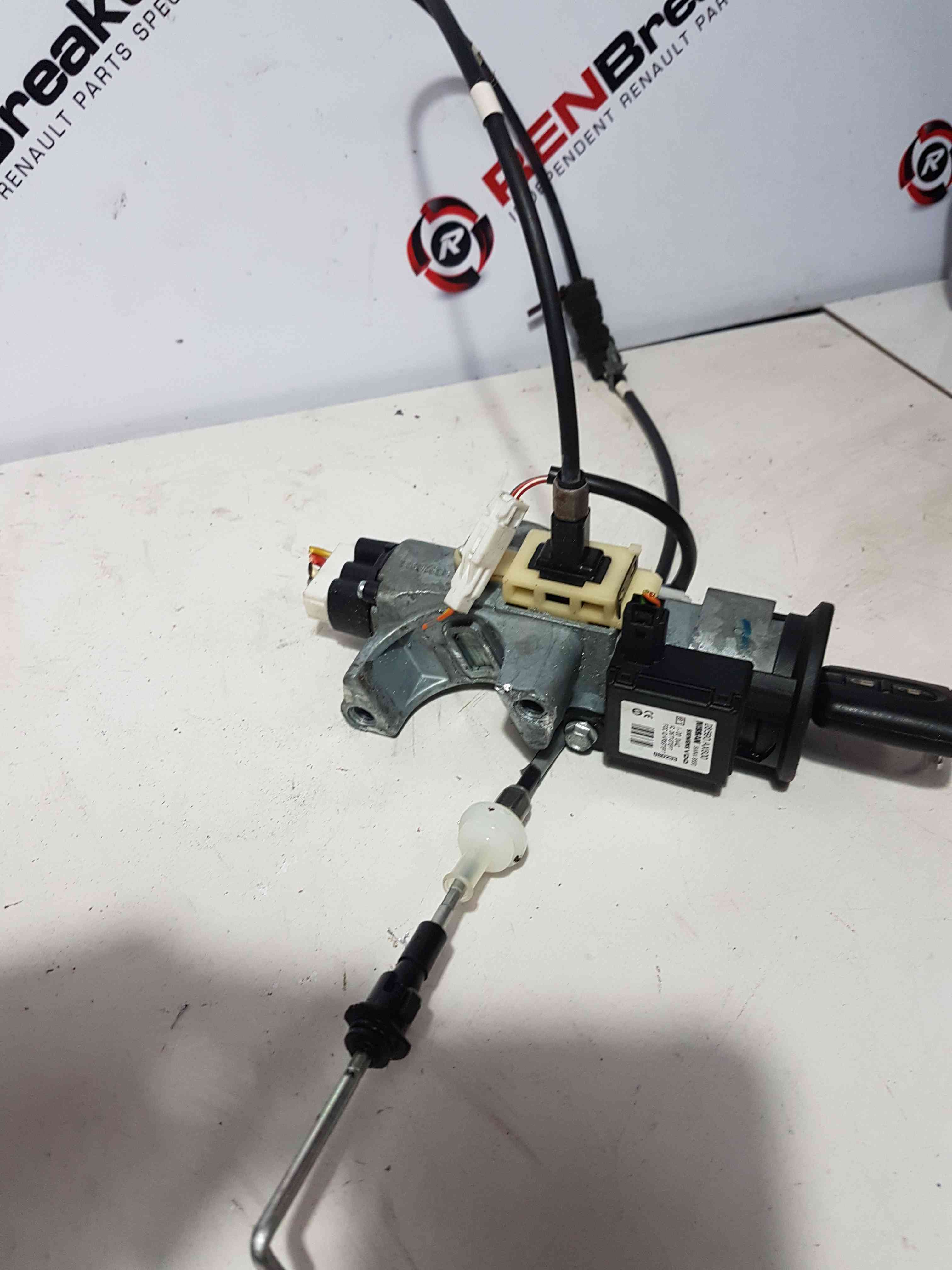 Thumb 4 Nissan Micra K12 2002-2010 Ignition Barrel + KEY Transponder  Automatic 