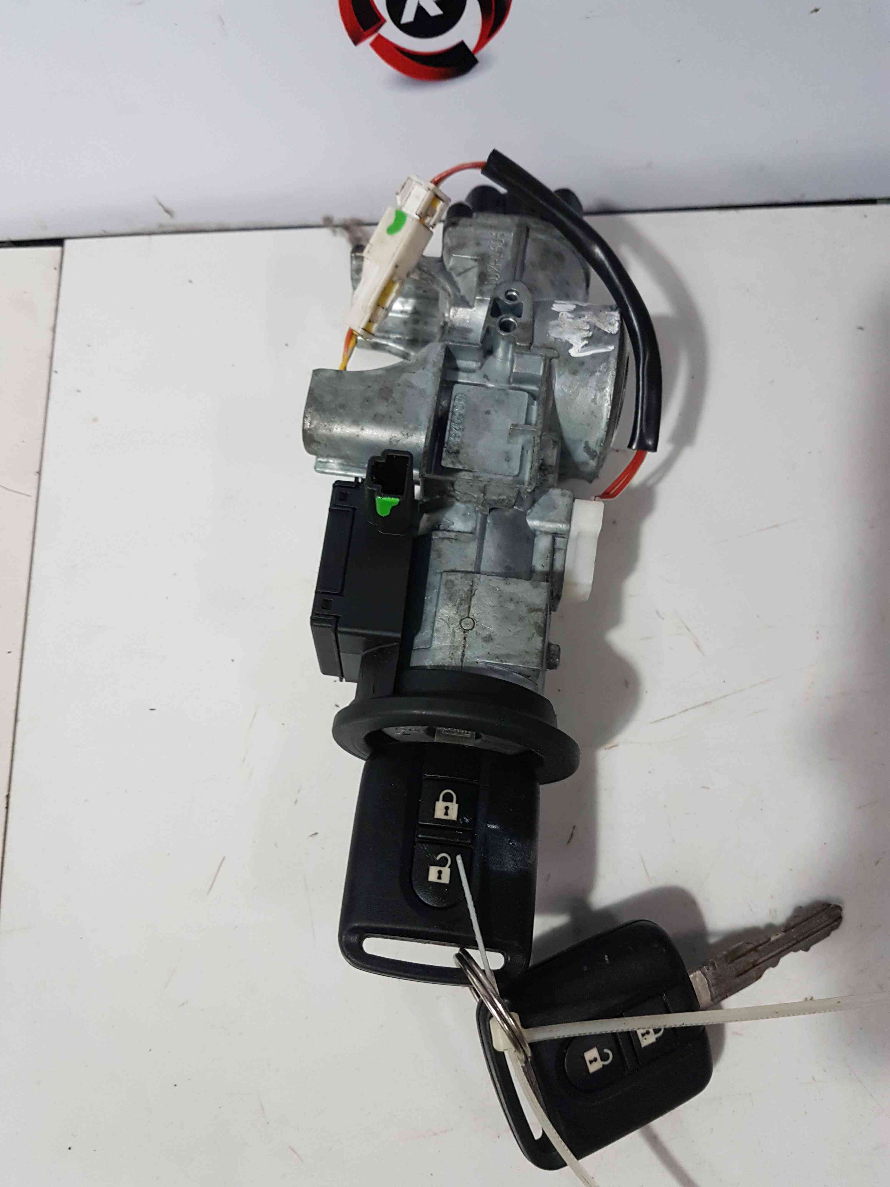 Thumb 3 Nissan Micra K12 2002-2010 Ignition Barrel + KEY Transponder 28590AX600