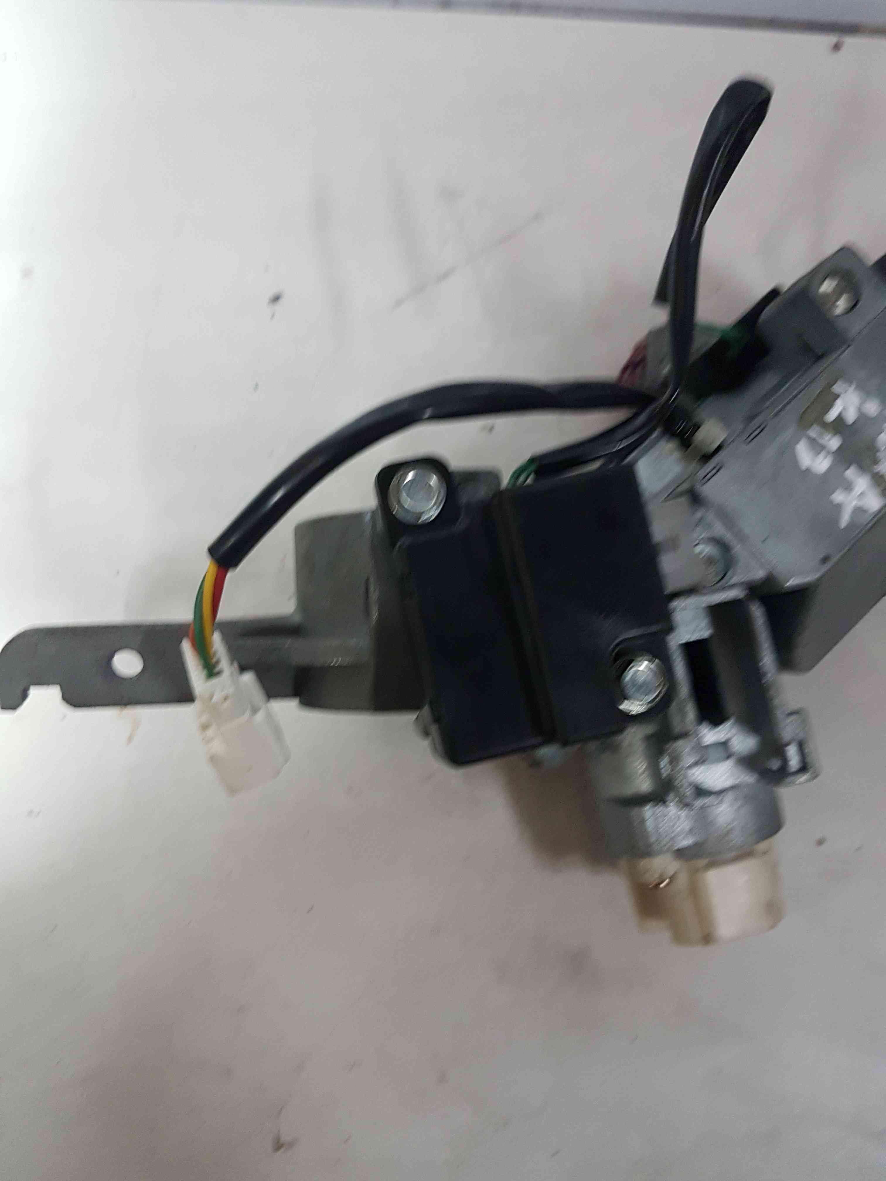 Thumb 8 Nissan Micra K12 2002-2010 Ignition Barrel + KEY Transponder Keyless Automatic 