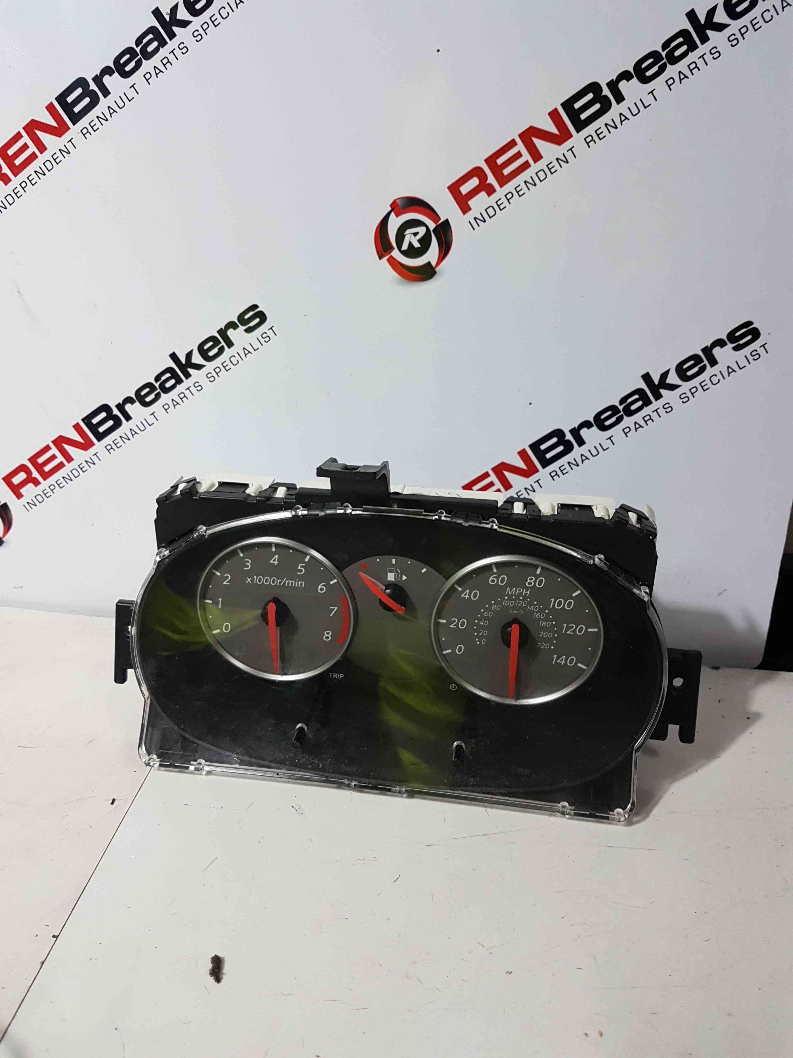 Thumb 3 Nissan Micra K12 2002-2010 Instrument Panel Dials