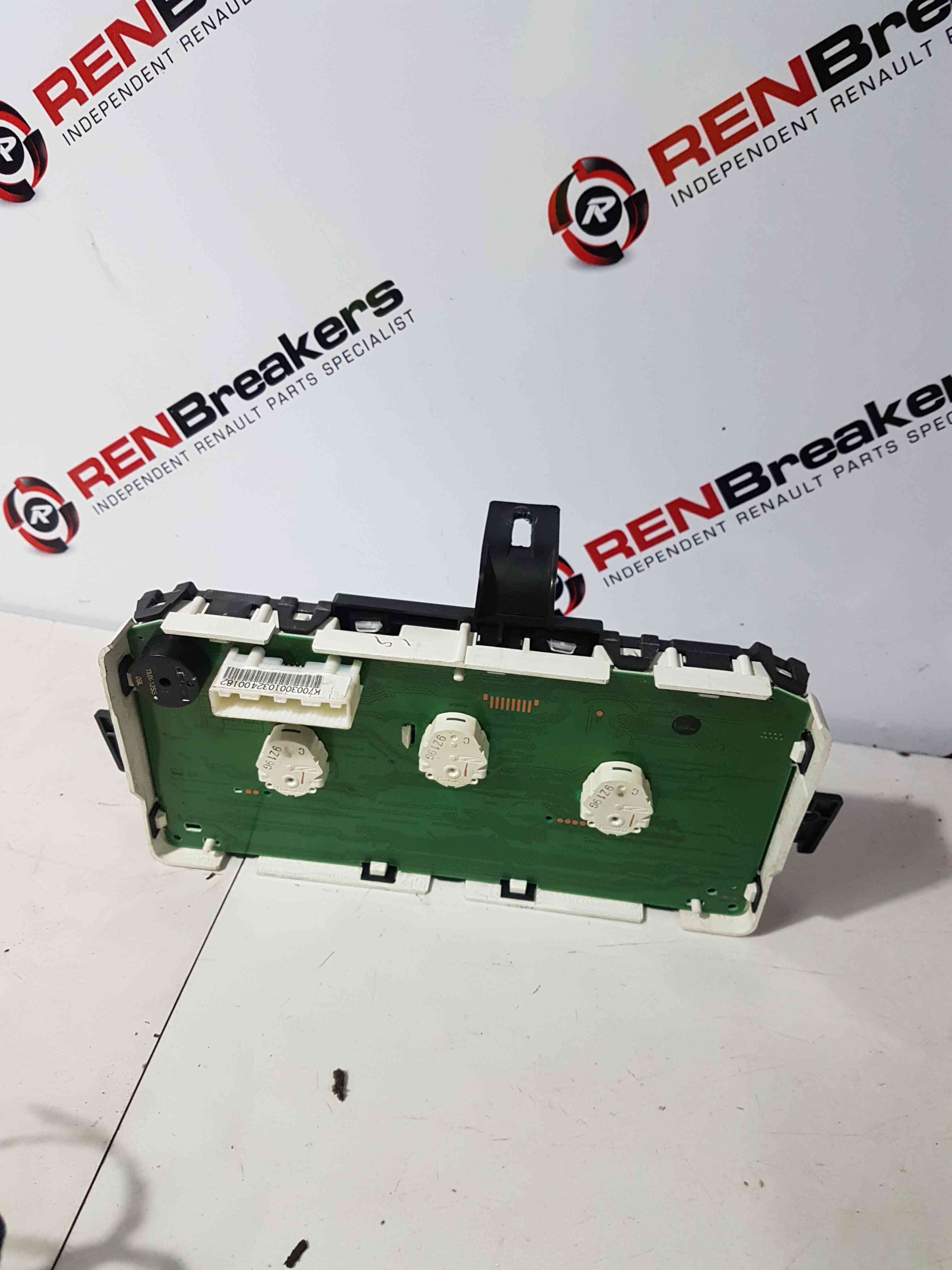 Thumb 4 Nissan Micra K12 2002-2010 Instrument Panel Dials