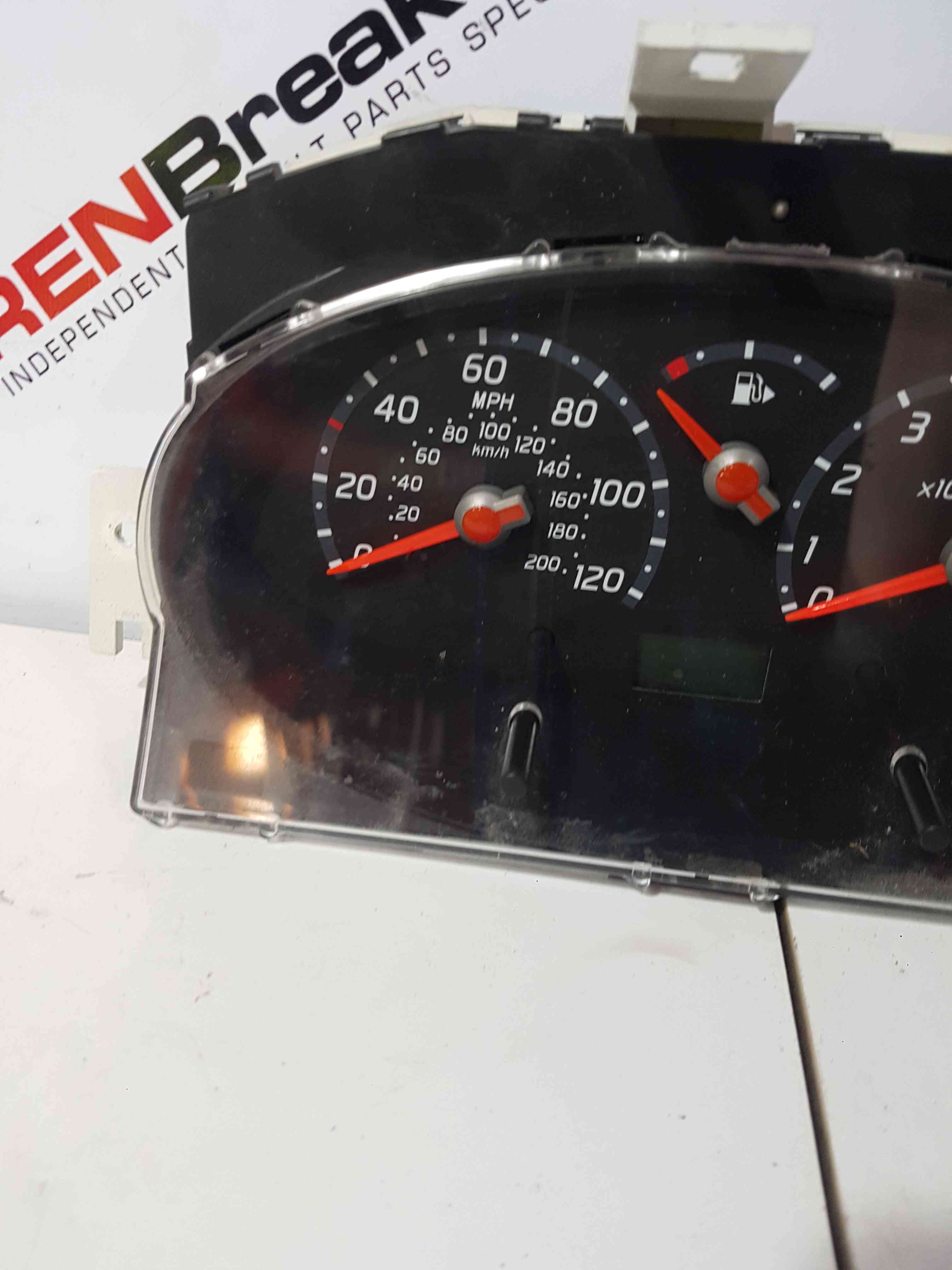Thumb 3 Nissan Micra K12 2002-2010 Instrument Panel Dials Clocks