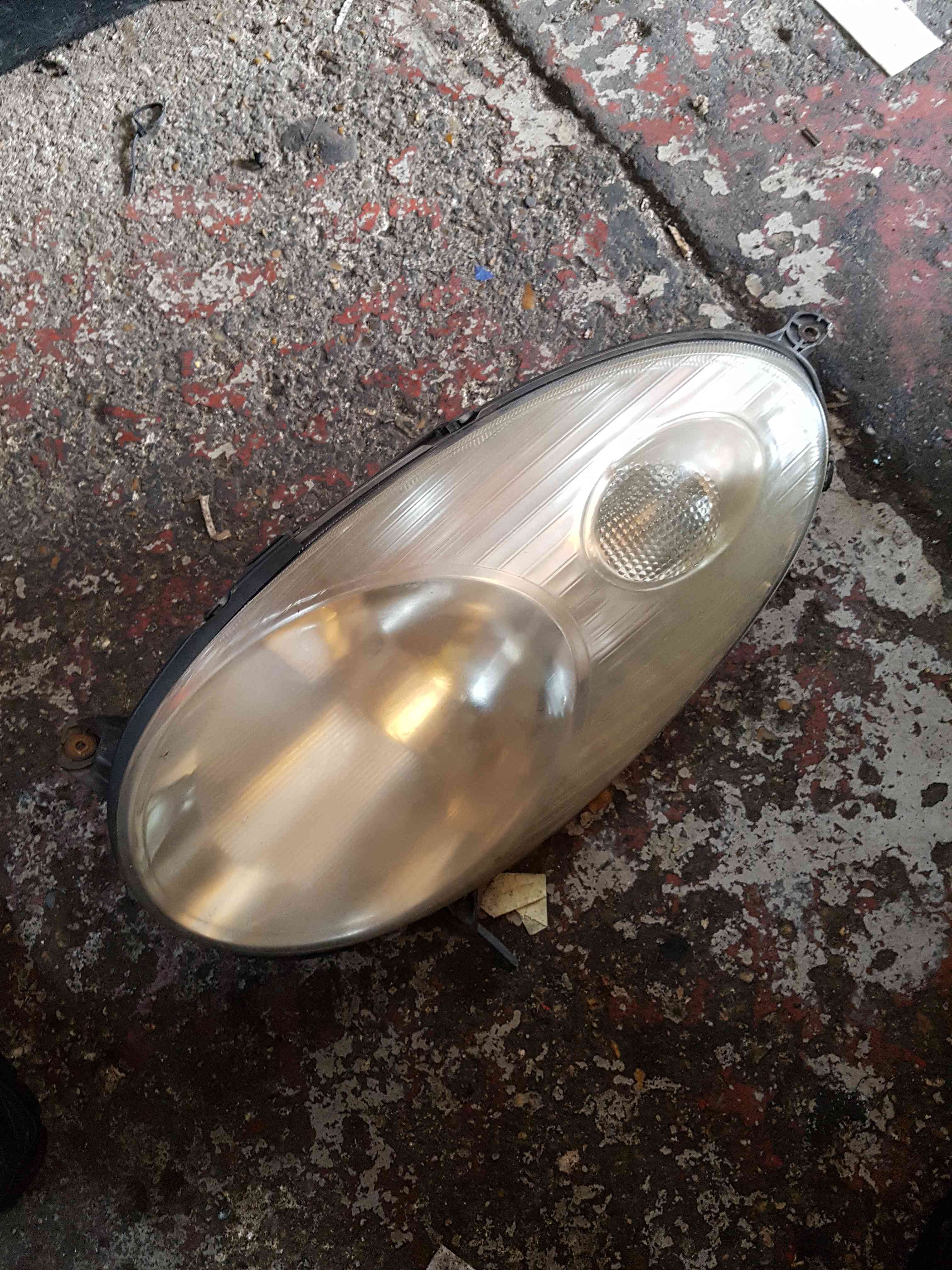Thumb 3 Nissan Micra K12 2002-2010 Passenger NSF Front Headlight 26060AX600