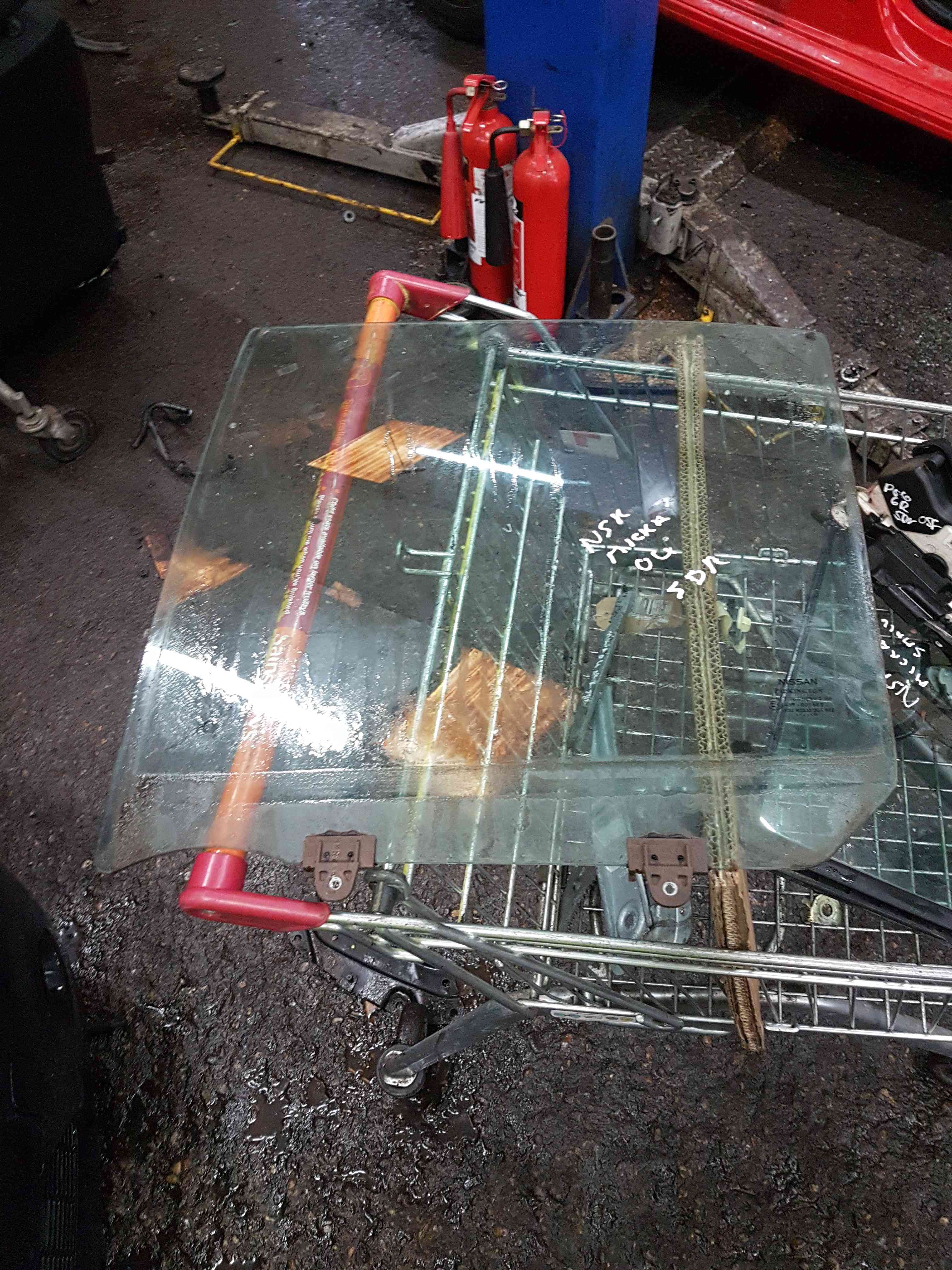 Thumb 2 Nissan Micra K12 2002-2010 Passenger NSR Rear Window Glass 5Dr