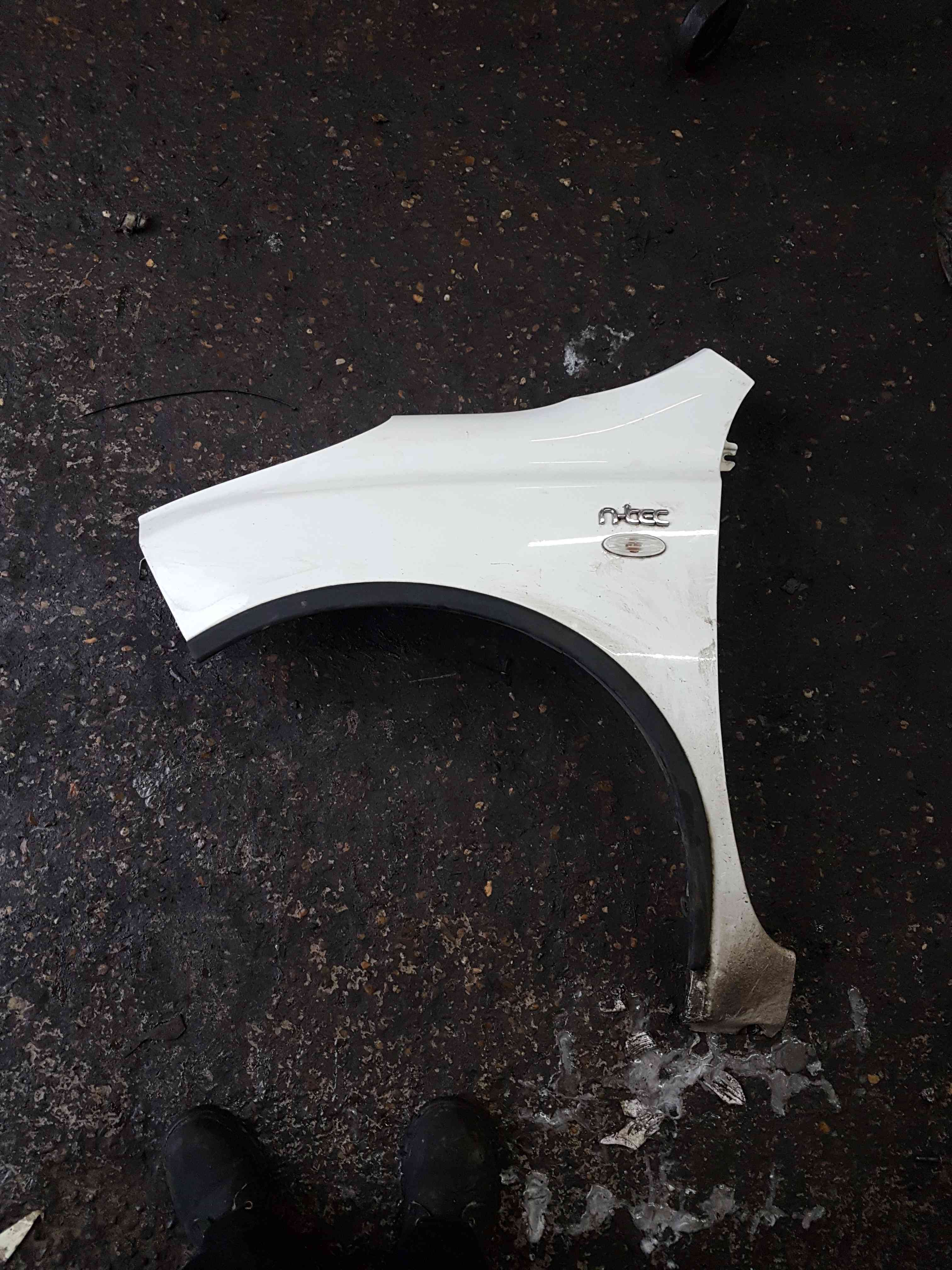 Thumb 4 Nissan Micra K12 2002-2010 Passenger Ns Wing White 326