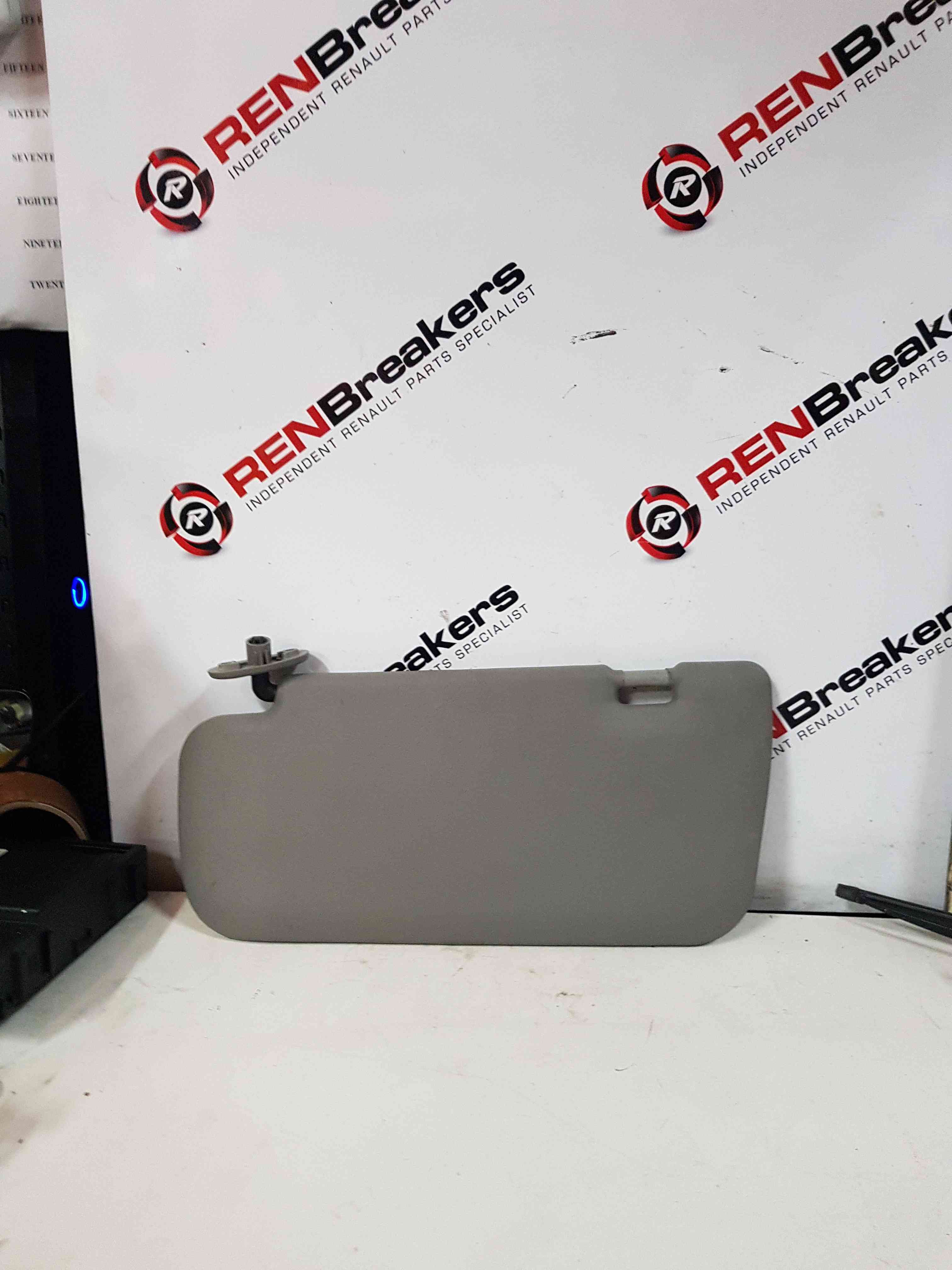 Thumb 3 Nissan Micra K12 2002-2010 Passnmeger NSF Front SUN Visor