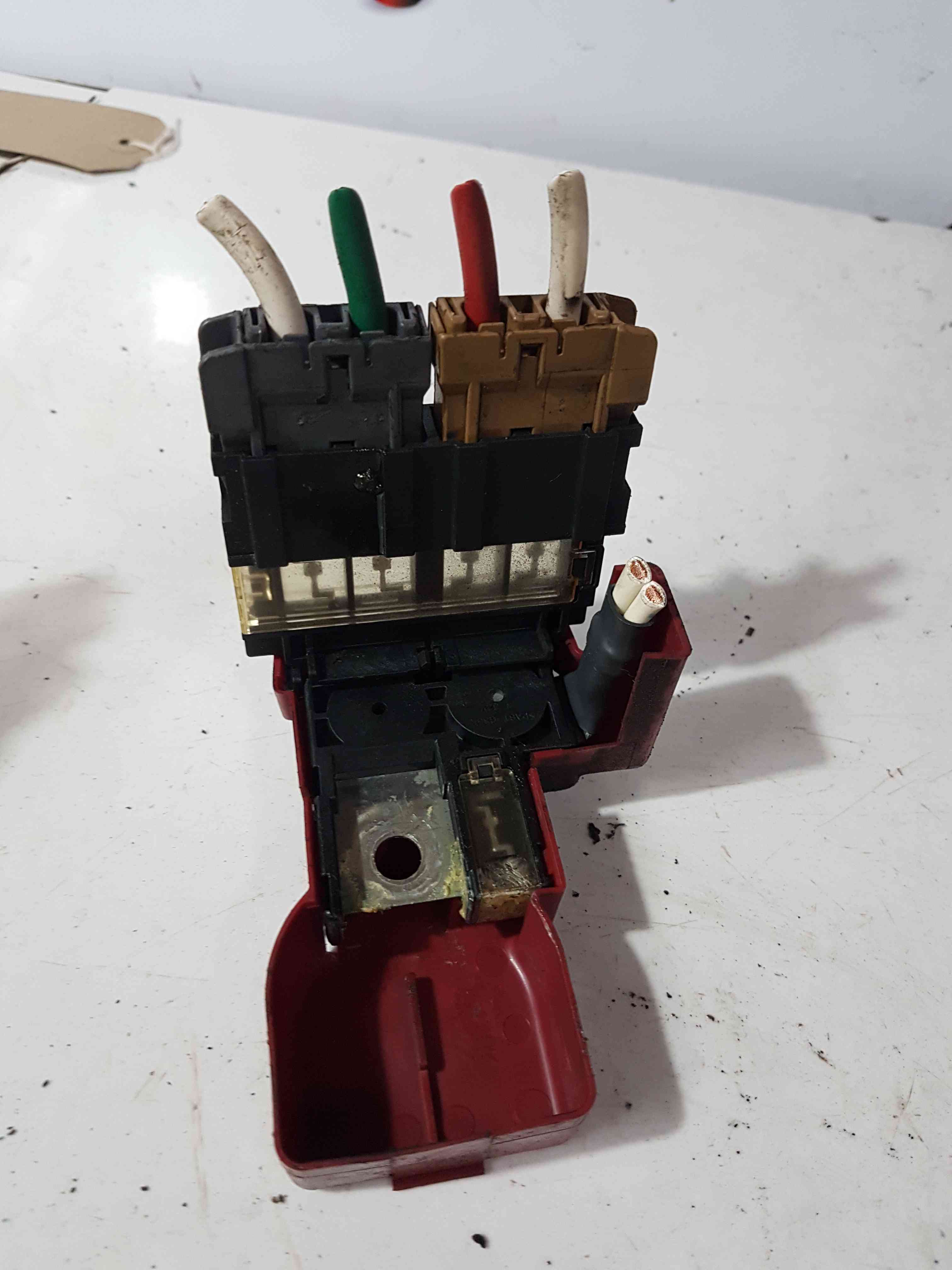 Thumb 3 Nissan Micra K12 2002-2010 Positive Battery Terminal Fuse Link