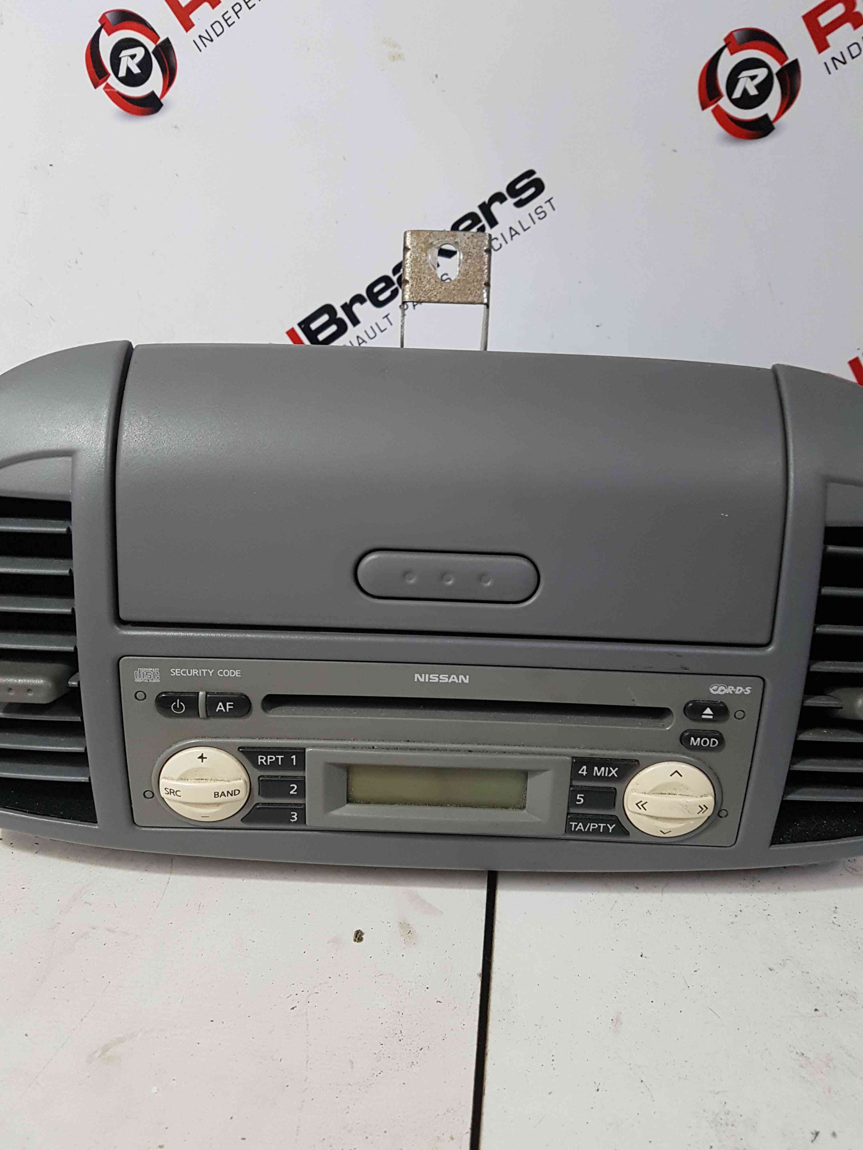 Thumb 2 Nissan Micra K12 2002-2010 Radio Cd Player Stereo Unit