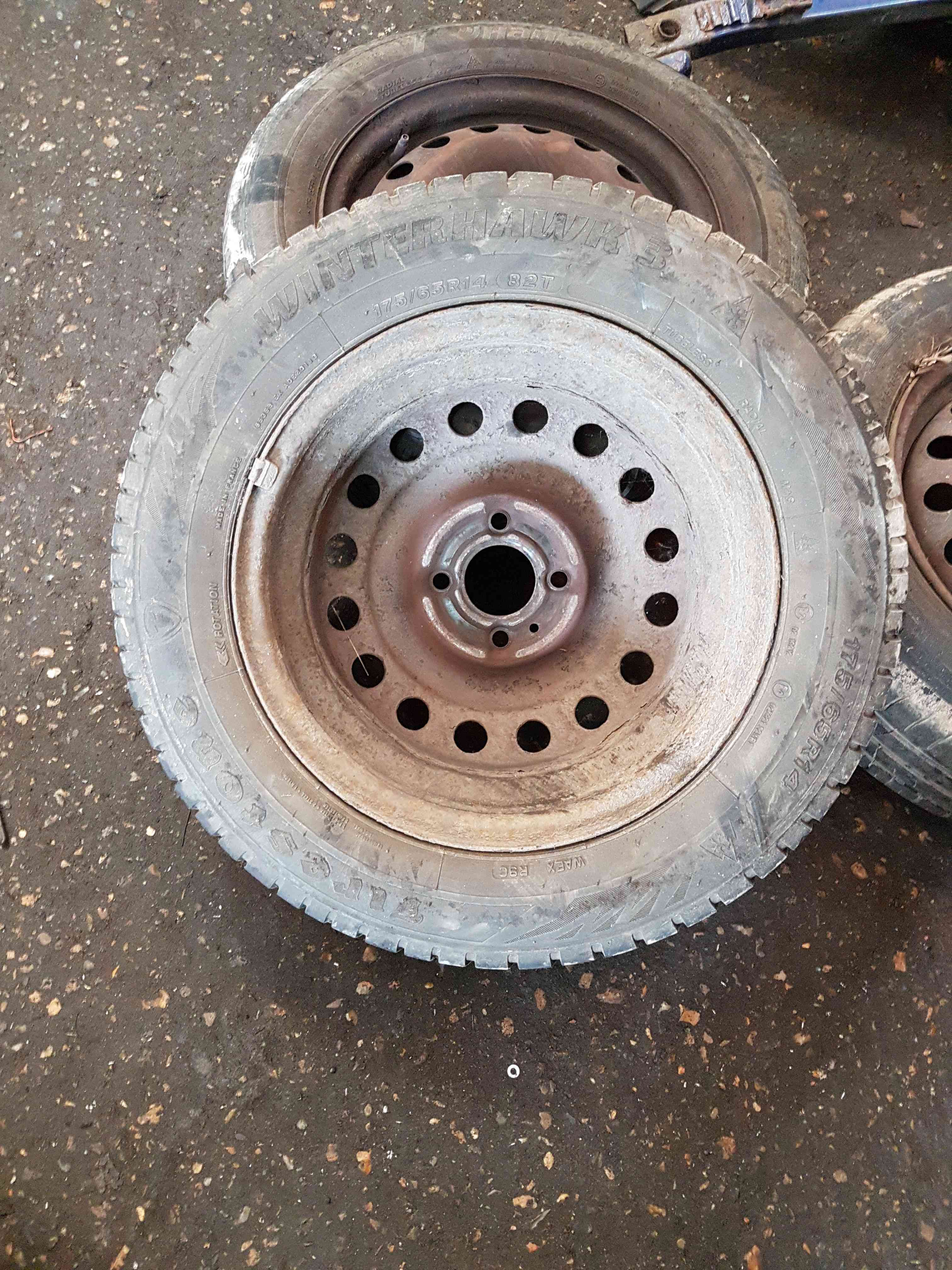 Thumb 4 Nissan Micra K12 2002-2010 Steel Wheel  4/5