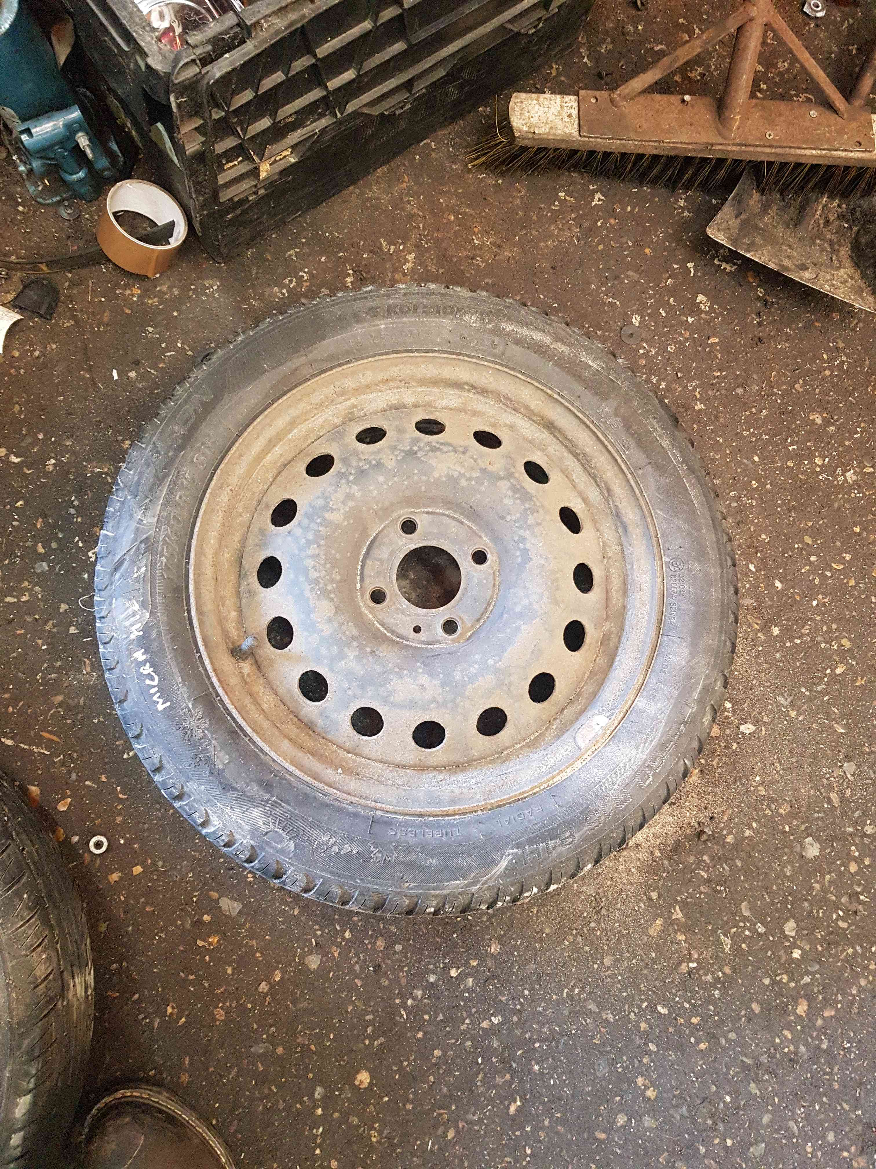 Thumb 5 Nissan Micra K12 2002-2010 Steel Wheel + Tyre 175 60 15 6Mm 4/5