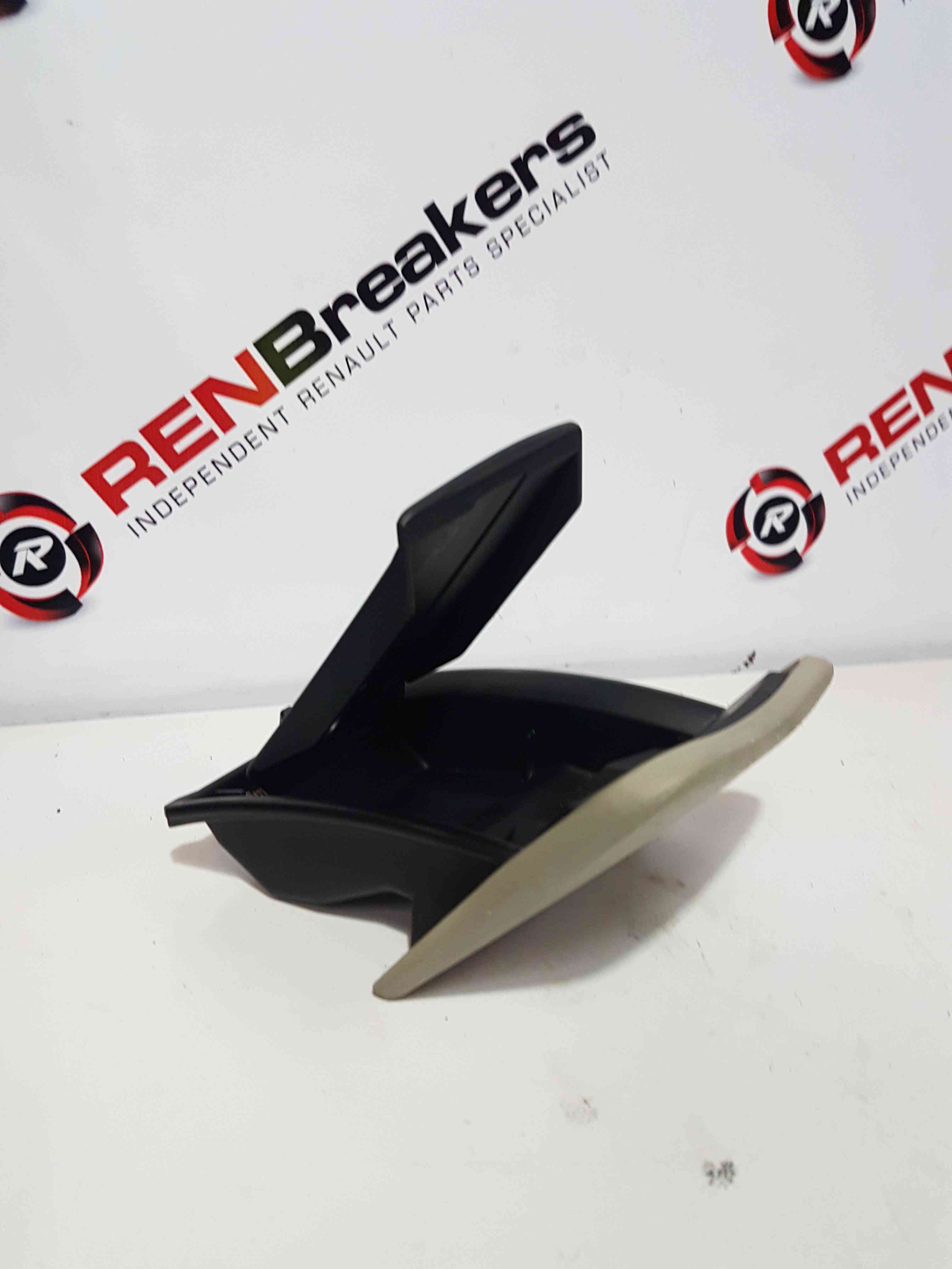Thumb 5 Nissan Micra K12 2002-2010 Storage Compartment 68800Ax6