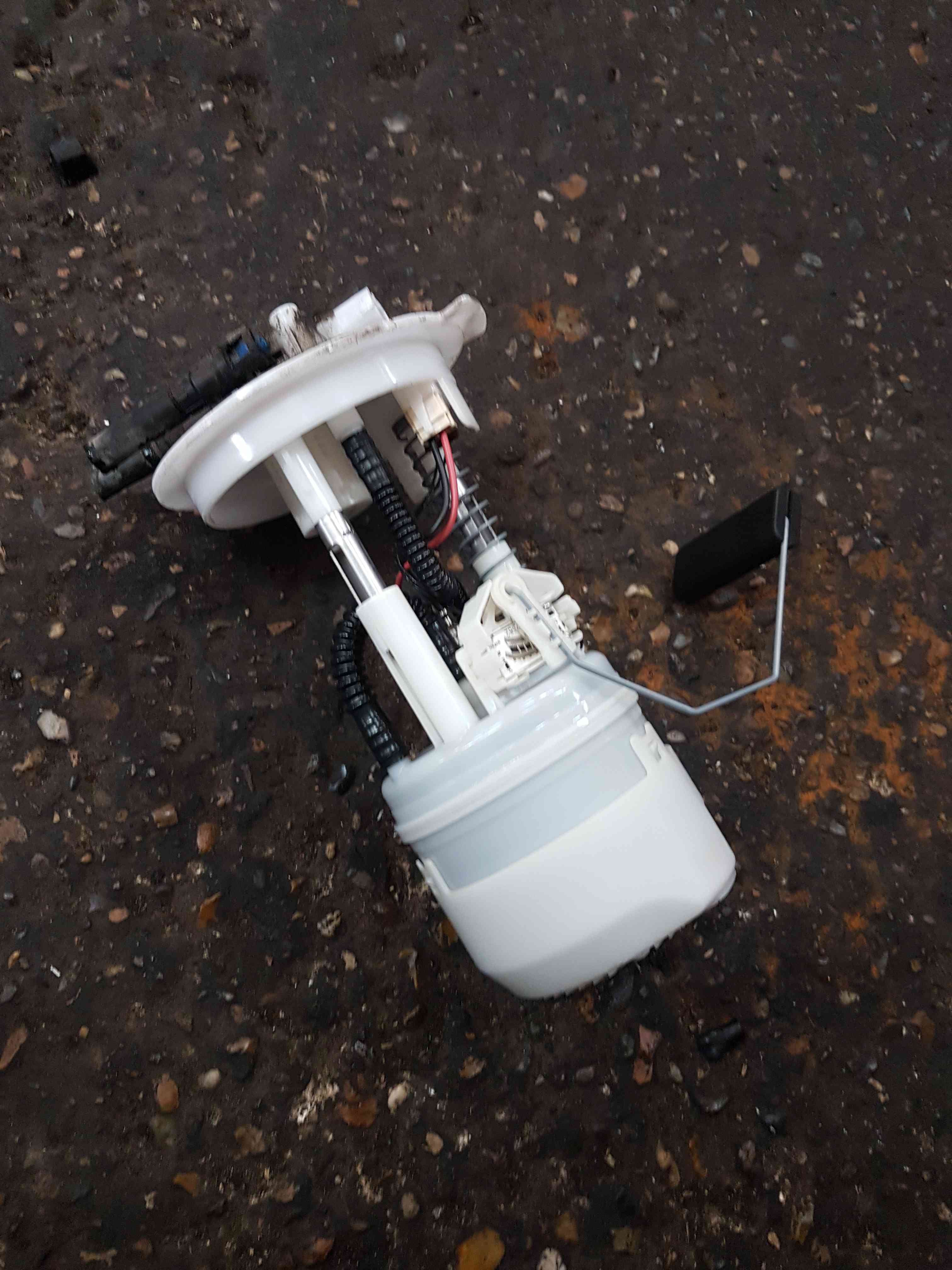 Thumb 4 Nissan Micra K13 2010-2017 1.2 Petrol Fuel Sender Unit Hr12de