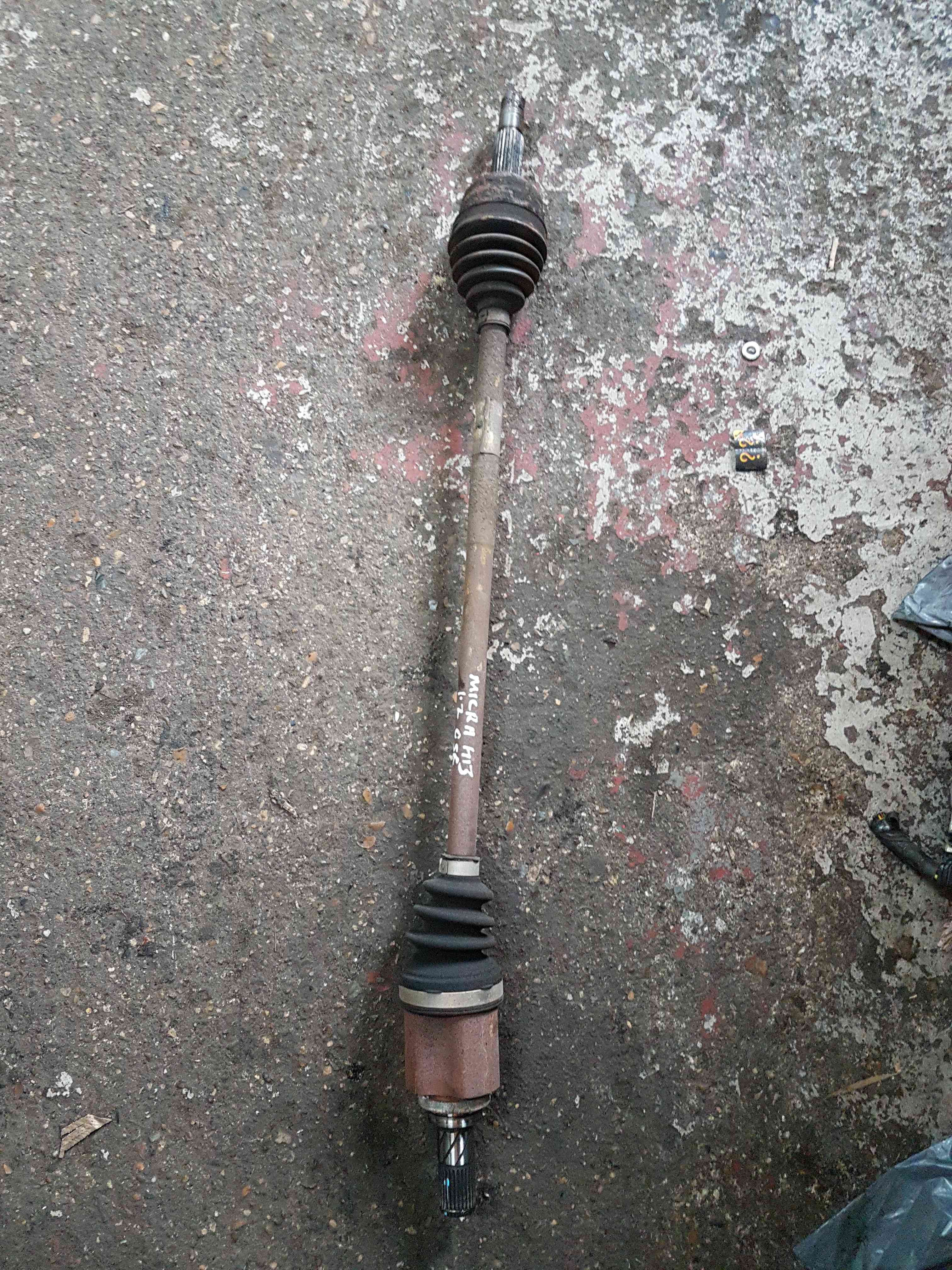 Thumb 7 Nissan Micra K13 2010-2017 1.2L 16V Drivers OSF Front Driveshaft