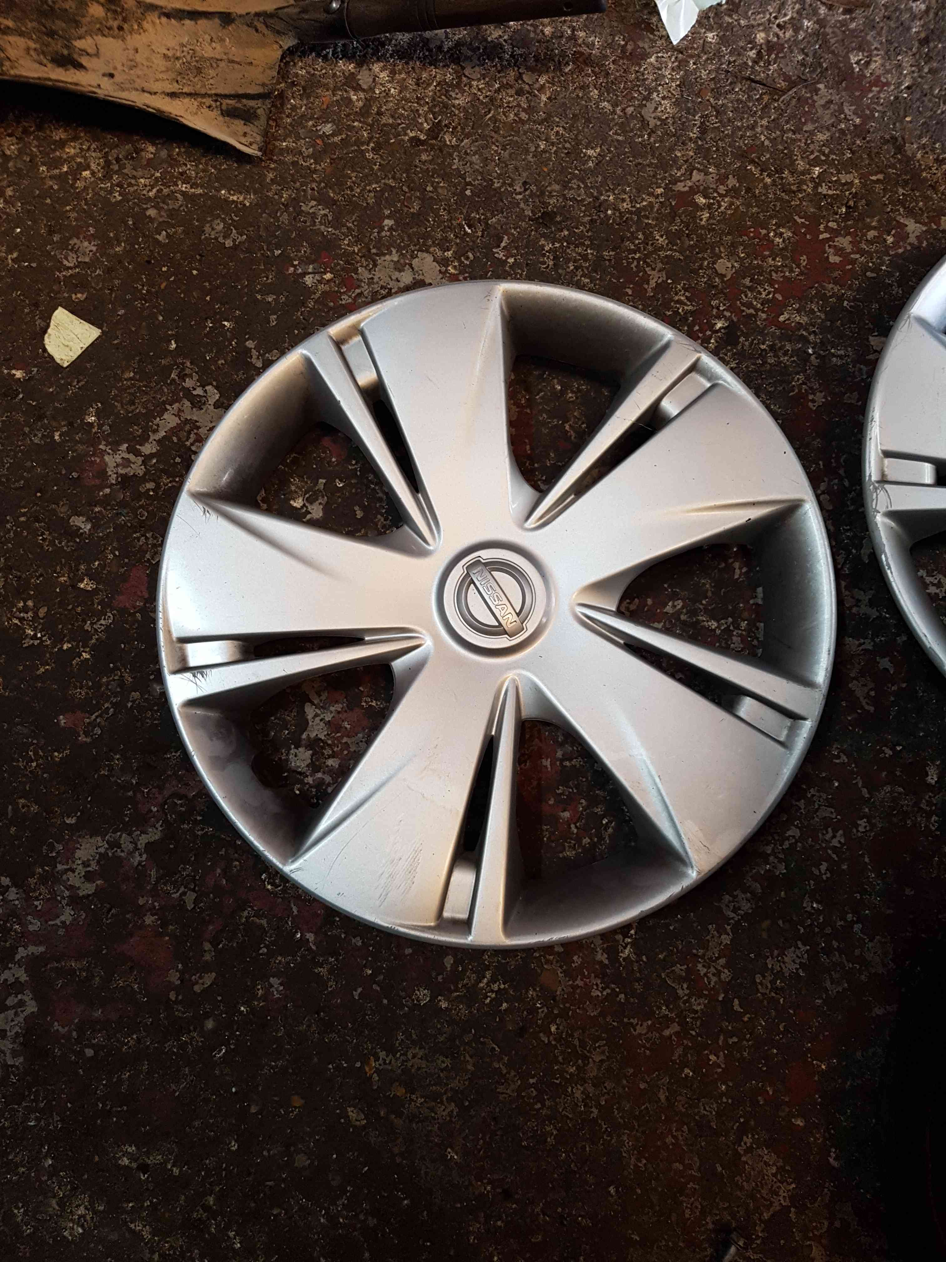 Thumb 4 Nissan Micra K13 2010-2017 14Inch Wheel Trim  HUB Cap 403153Hn0b 3/5