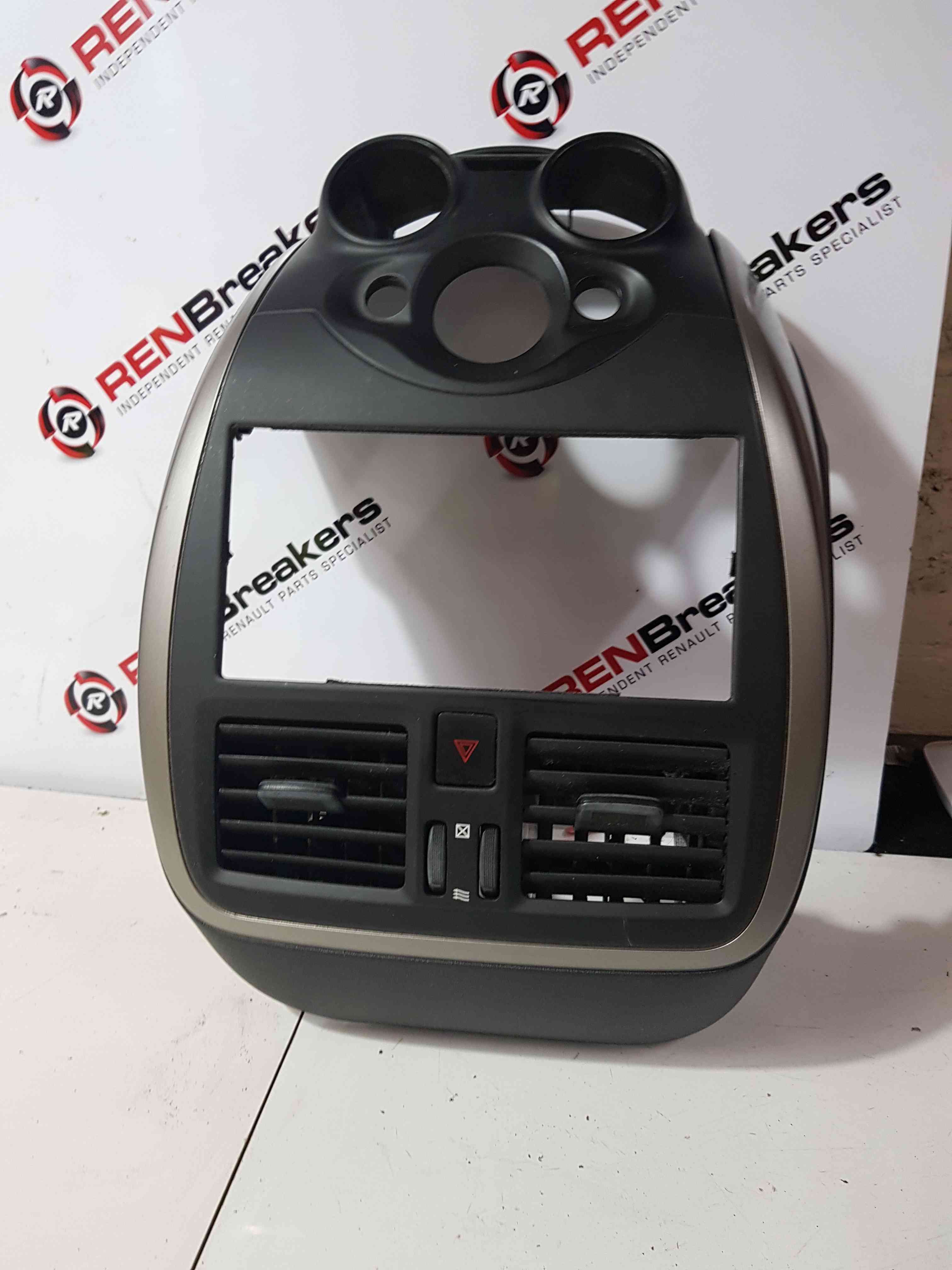 Thumb 4 Nissan Micra K13 2010-2017 Centre Heater Vent Trim