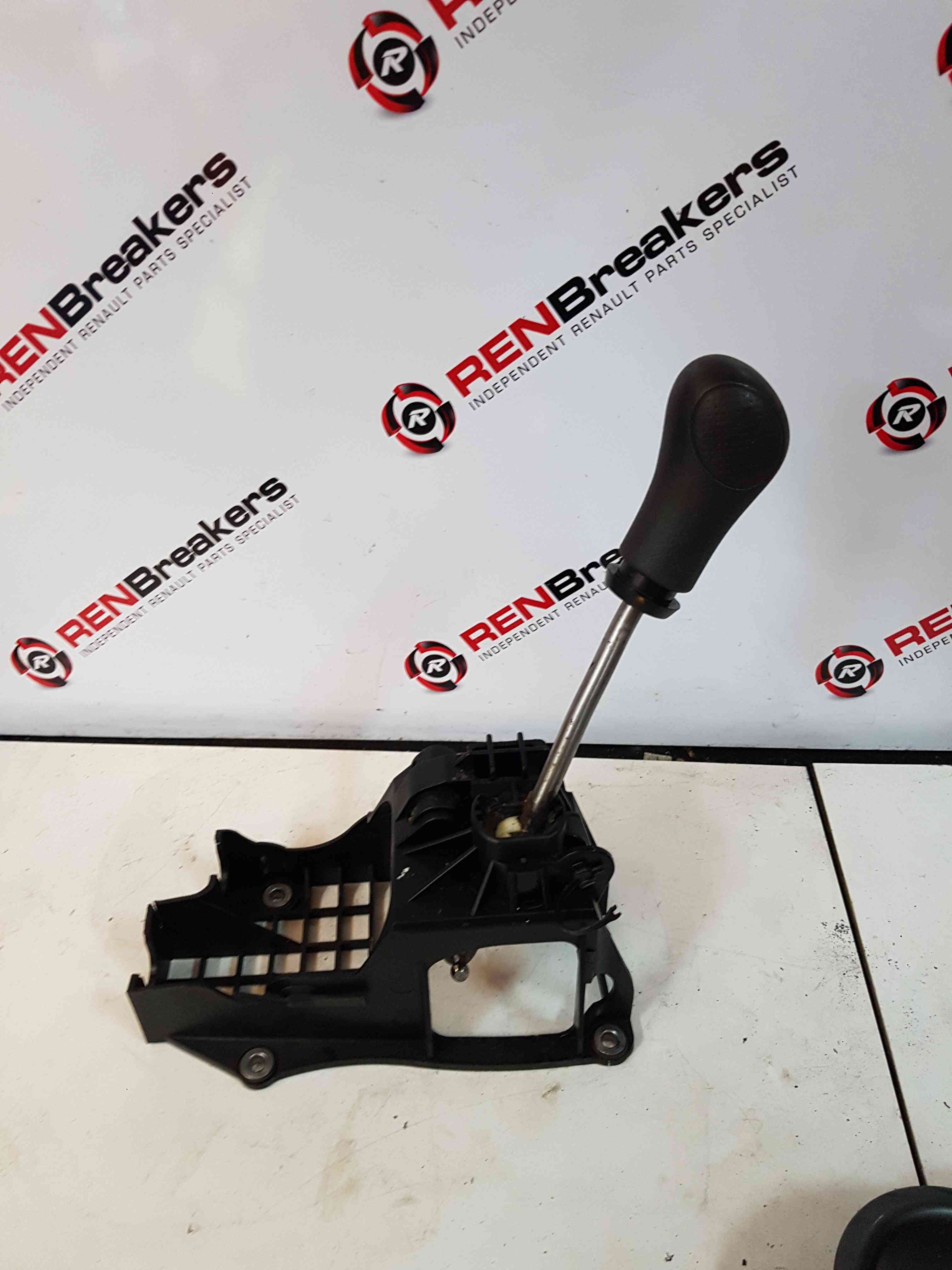 Thumb 4 Nissan Micra K13 2010-2017 Gearstick Mechanism Knob