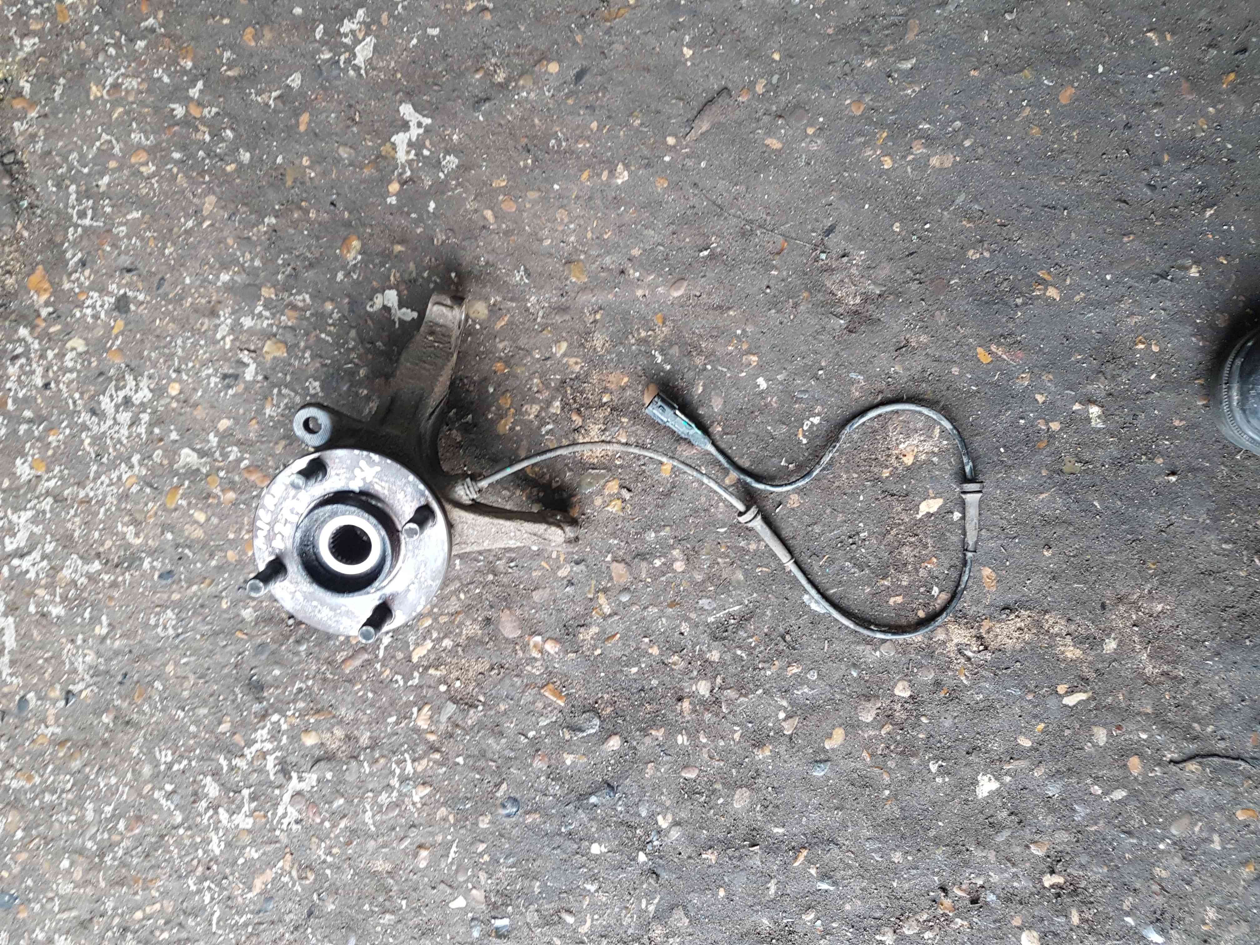 Thumb 2 Nissan Micra K13 2010-2017 NSR Passenger Rear HUB Wheel Barring