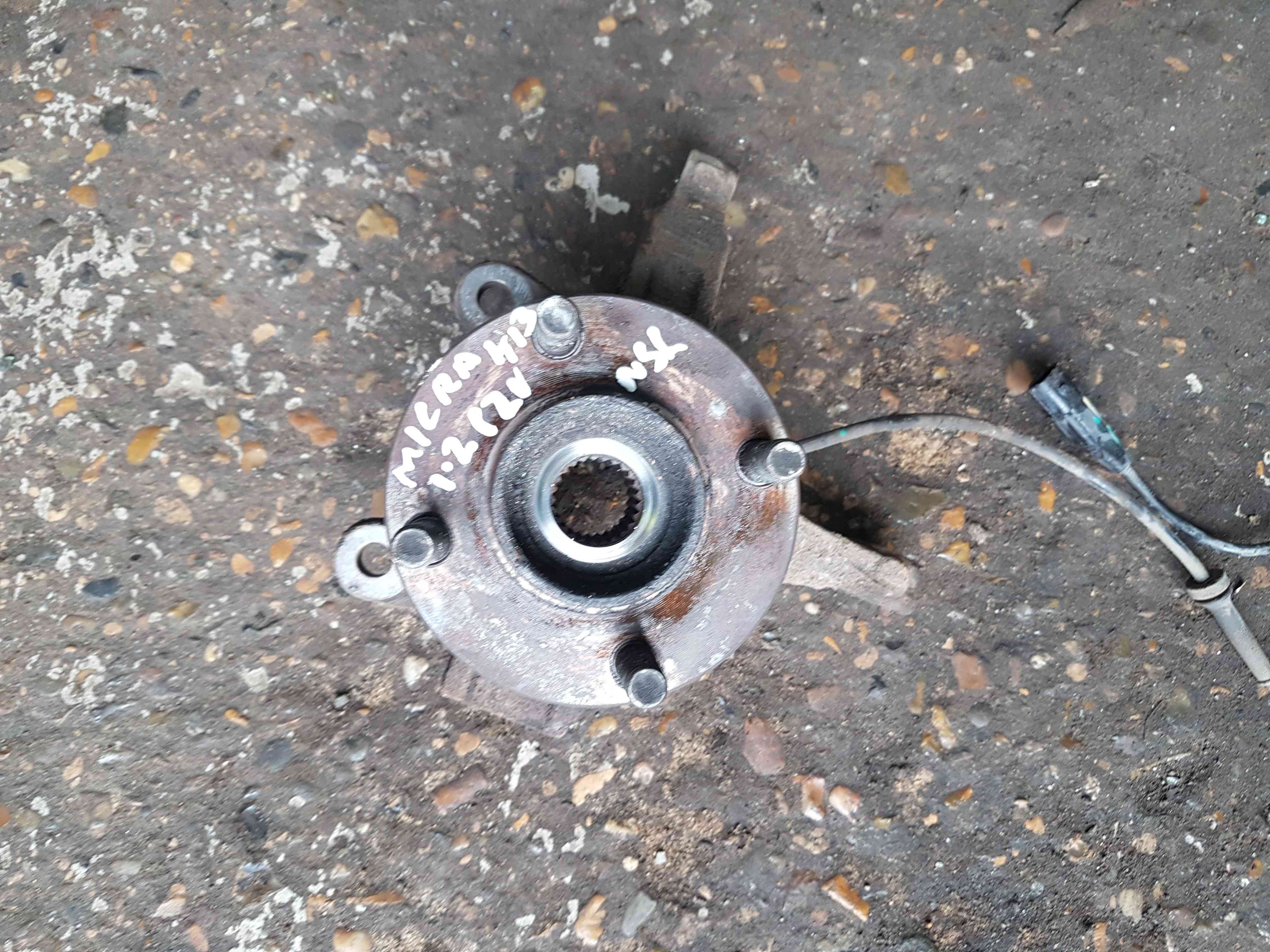 Thumb 3 Nissan Micra K13 2010-2017 NSR Passenger Rear HUB Wheel Barring