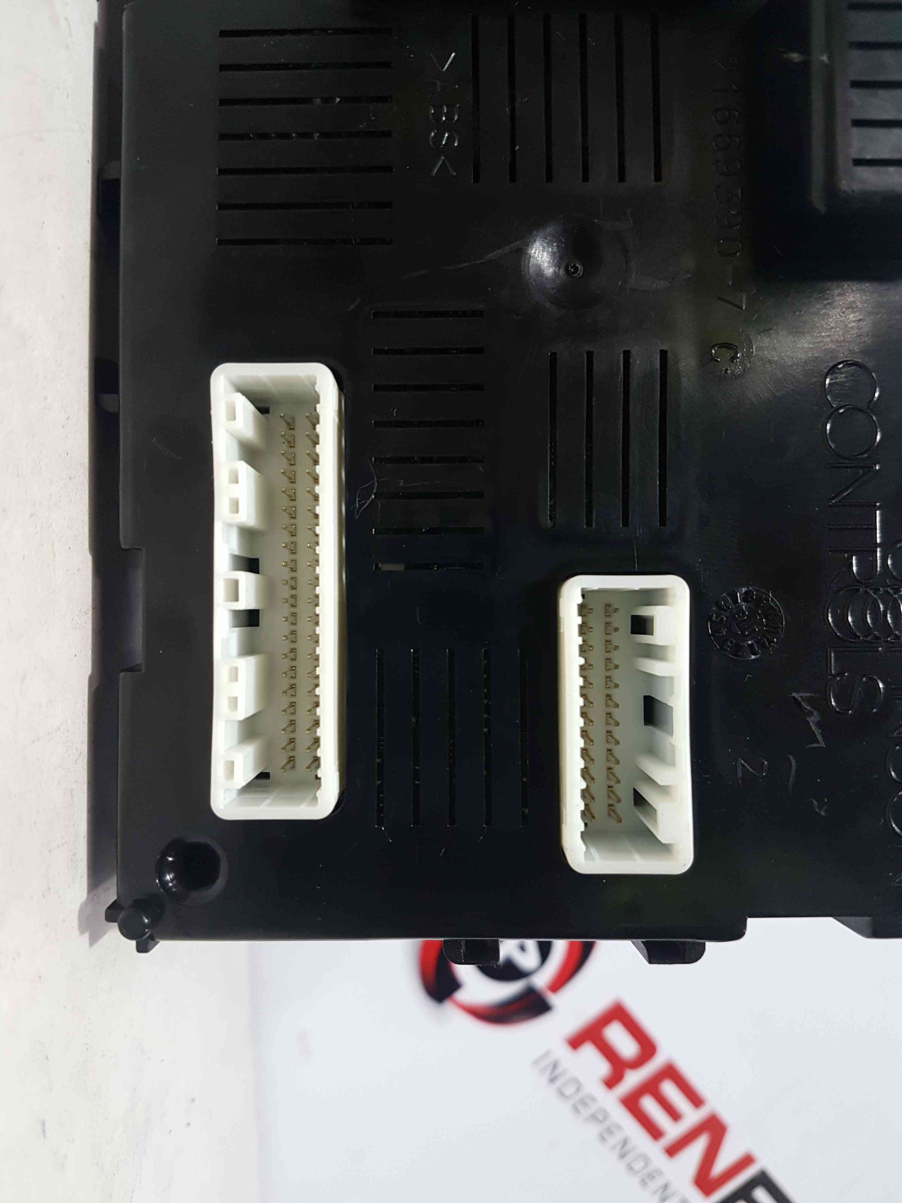 Thumb 4 Nissan Note E11 2002-2010 ECU Body Control Module BCM 284B29u00a