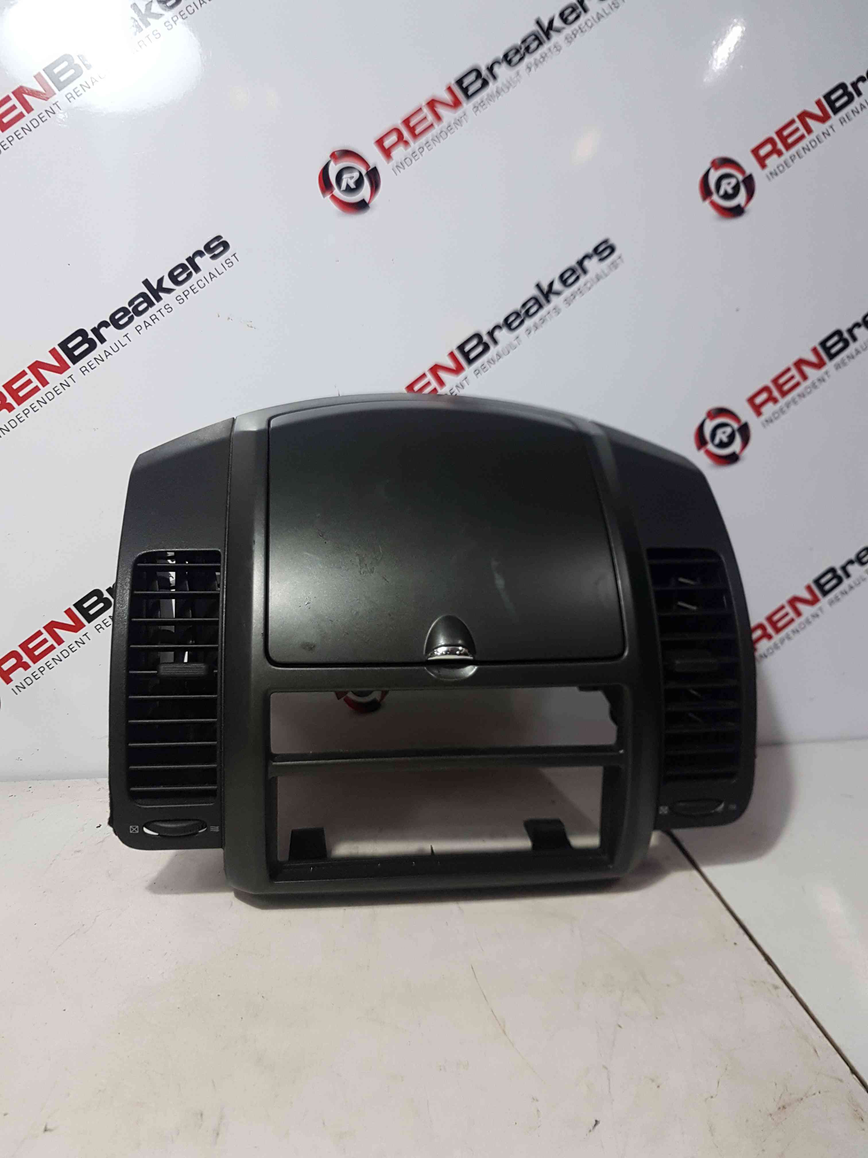 Thumb 11 Nissan Note E11 2005-2012 Centre TOP Box Vents Surround 682609u000