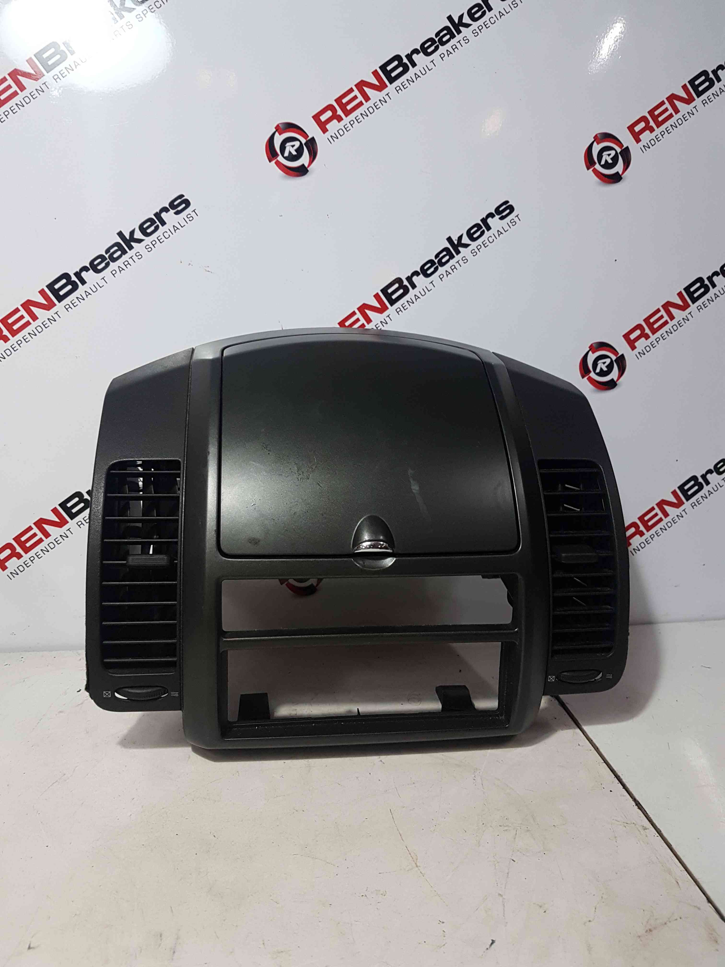 Thumb 12 Nissan Note E11 2005-2012 Centre TOP Box Vents Surround 682609u000