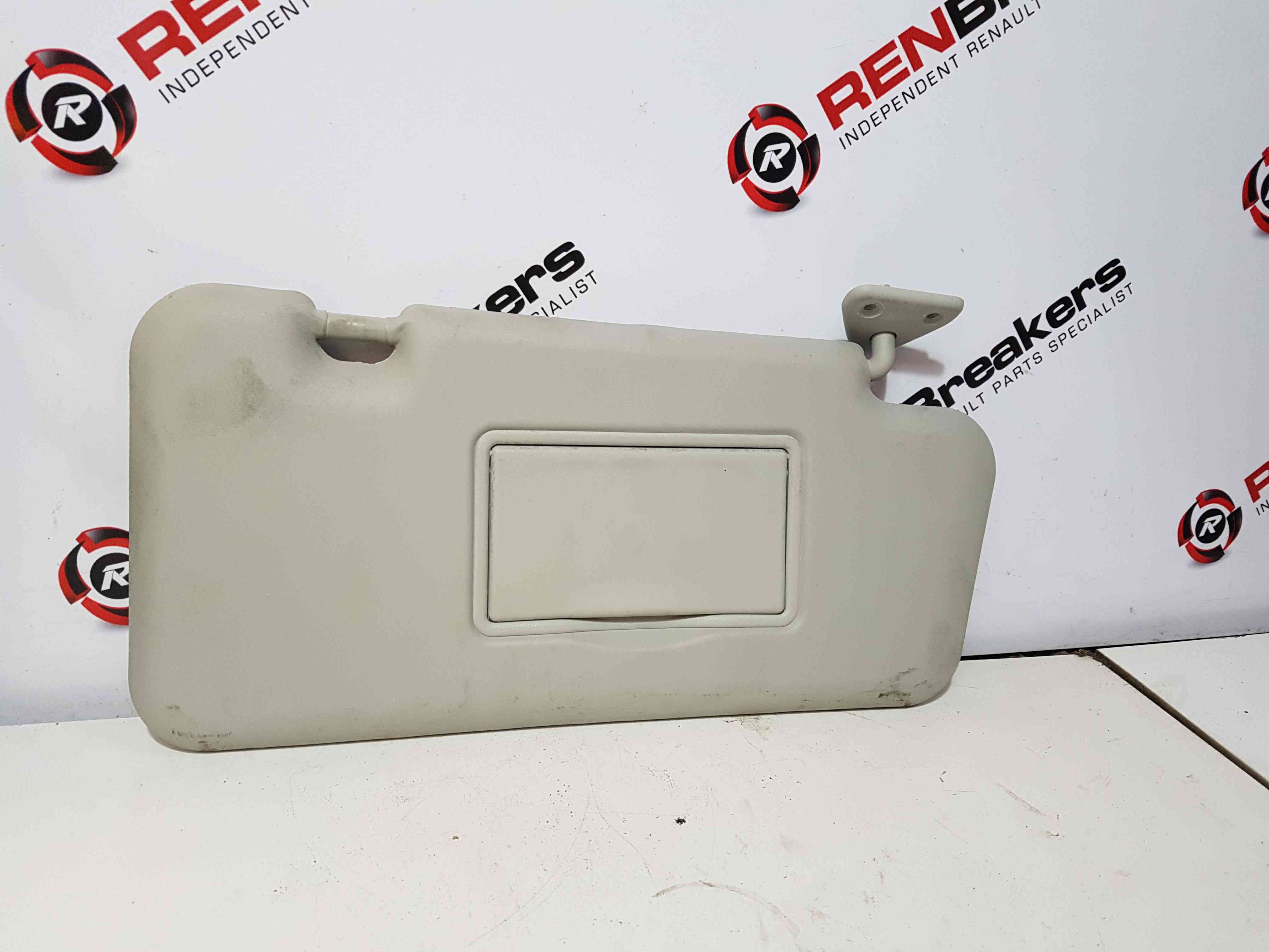 Thumb 5 Nissan Micra Note K12 2002-2010 Driver OSF Front SUN Visor
