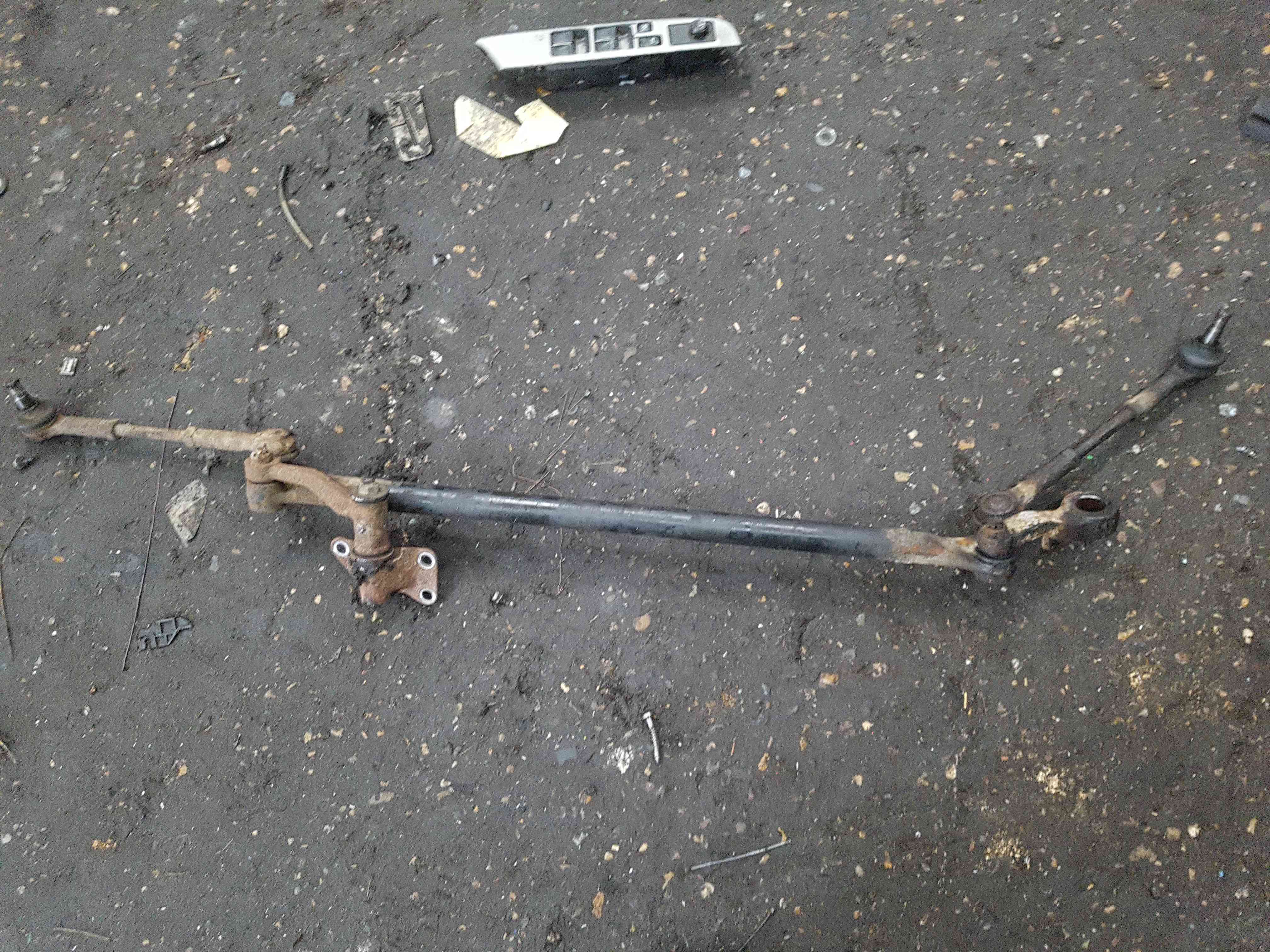 Thumb 2 Nissan Navara 2.5L D22 2002-2005 2.5L Steering Rack