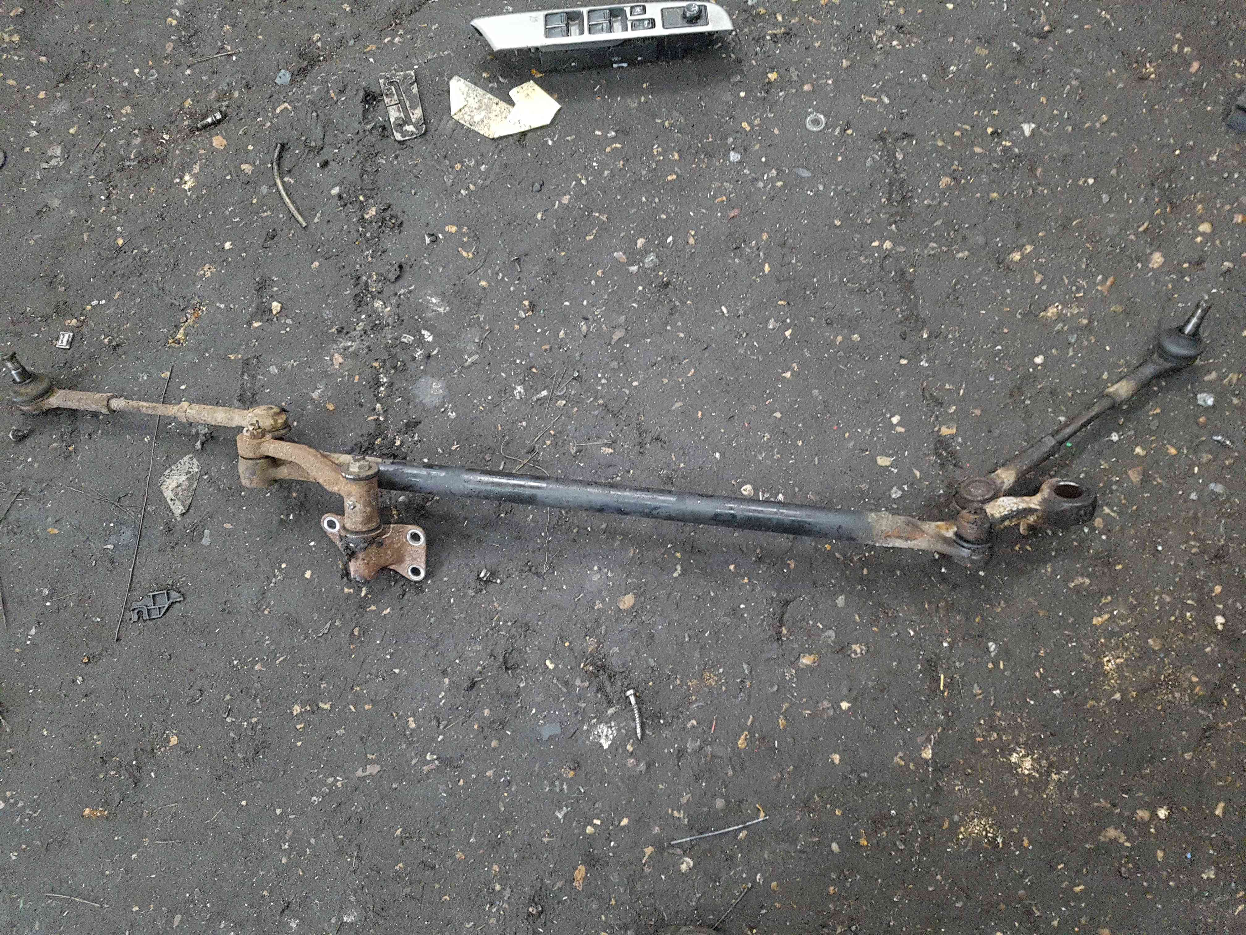 Thumb 3 Nissan Navara 2.5L D22 2002-2005 2.5L Steering Rack