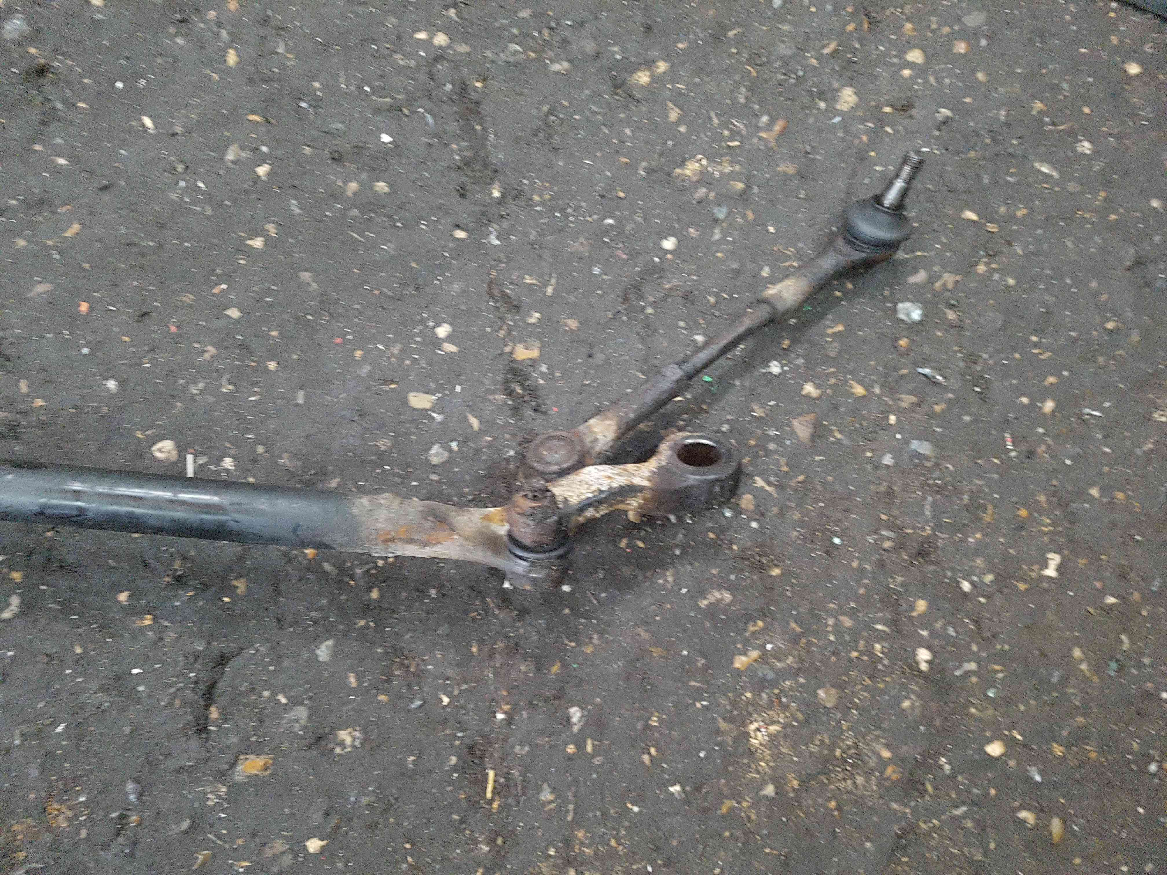Thumb 5 Nissan Navara 2.5L D22 2002-2005 2.5L Steering Rack