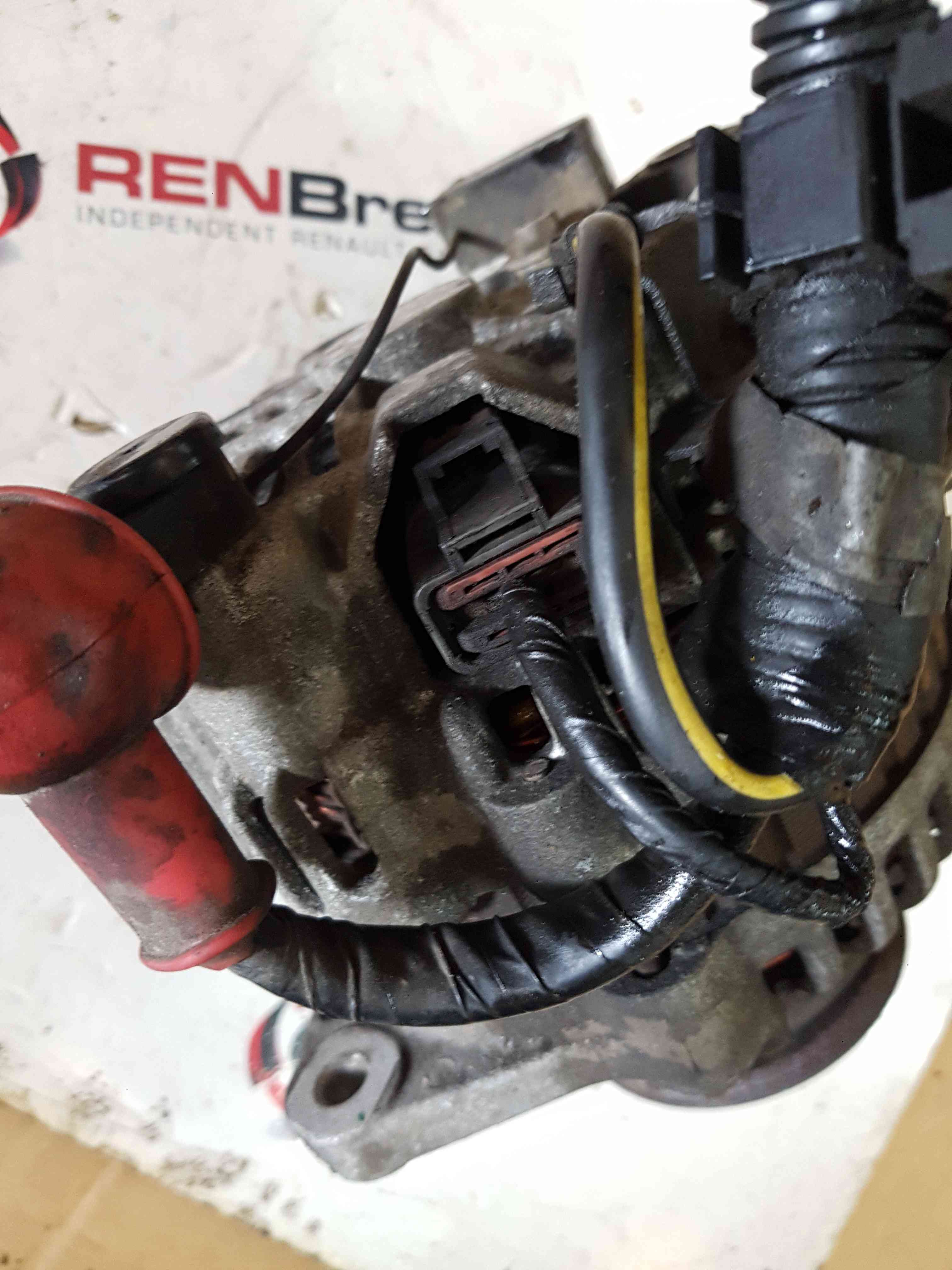 Thumb 2 Nissan Navara D22 2002-2005  Alternator MK1 (D22) 2.5 Diesel 130Amp 23100-Vk010