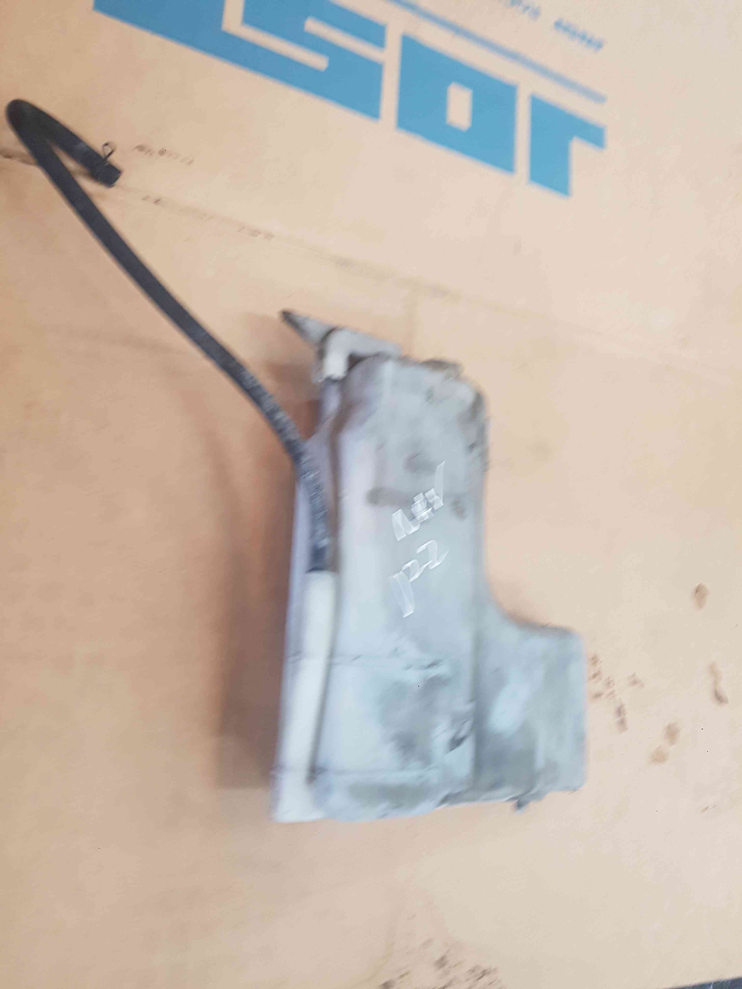 Thumb 2 Nissan Navara D22 2002-2005  Coolant Tank Bottle