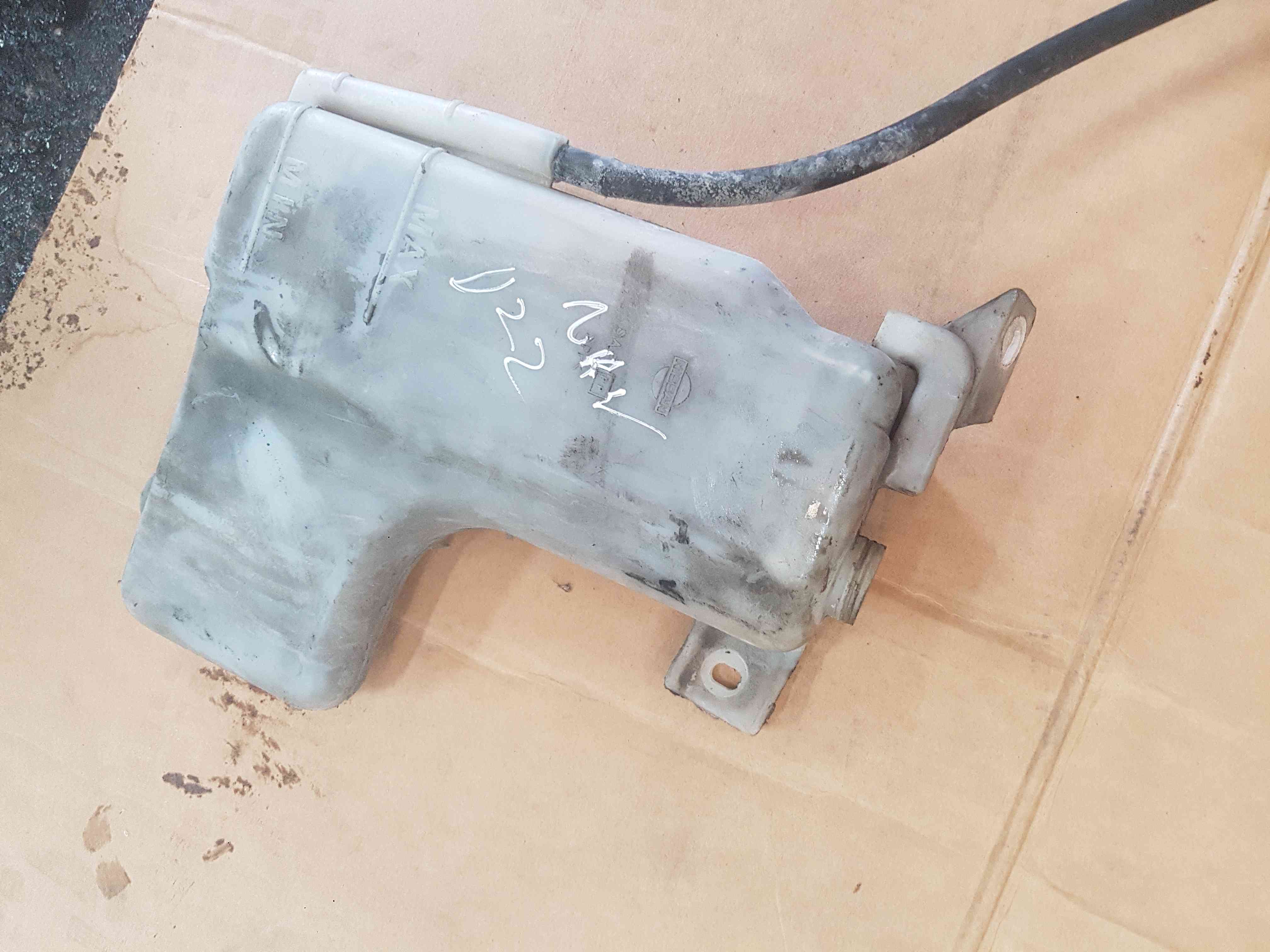 Thumb 4 Nissan Navara D22 2002-2005  Coolant Tank Bottle