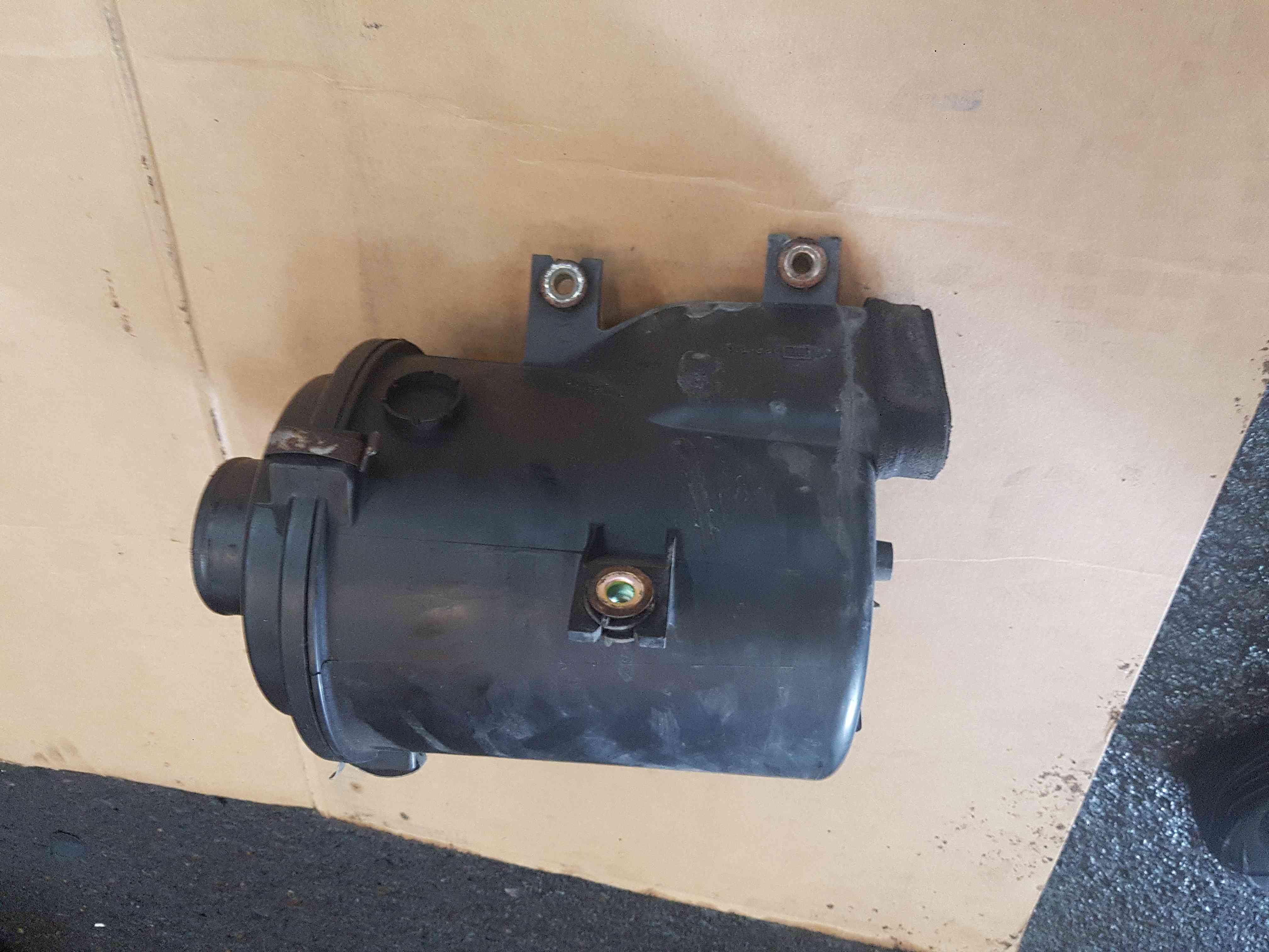 Thumb 3 Nissan Navara D22 2002-2005 AIR Filter BOX