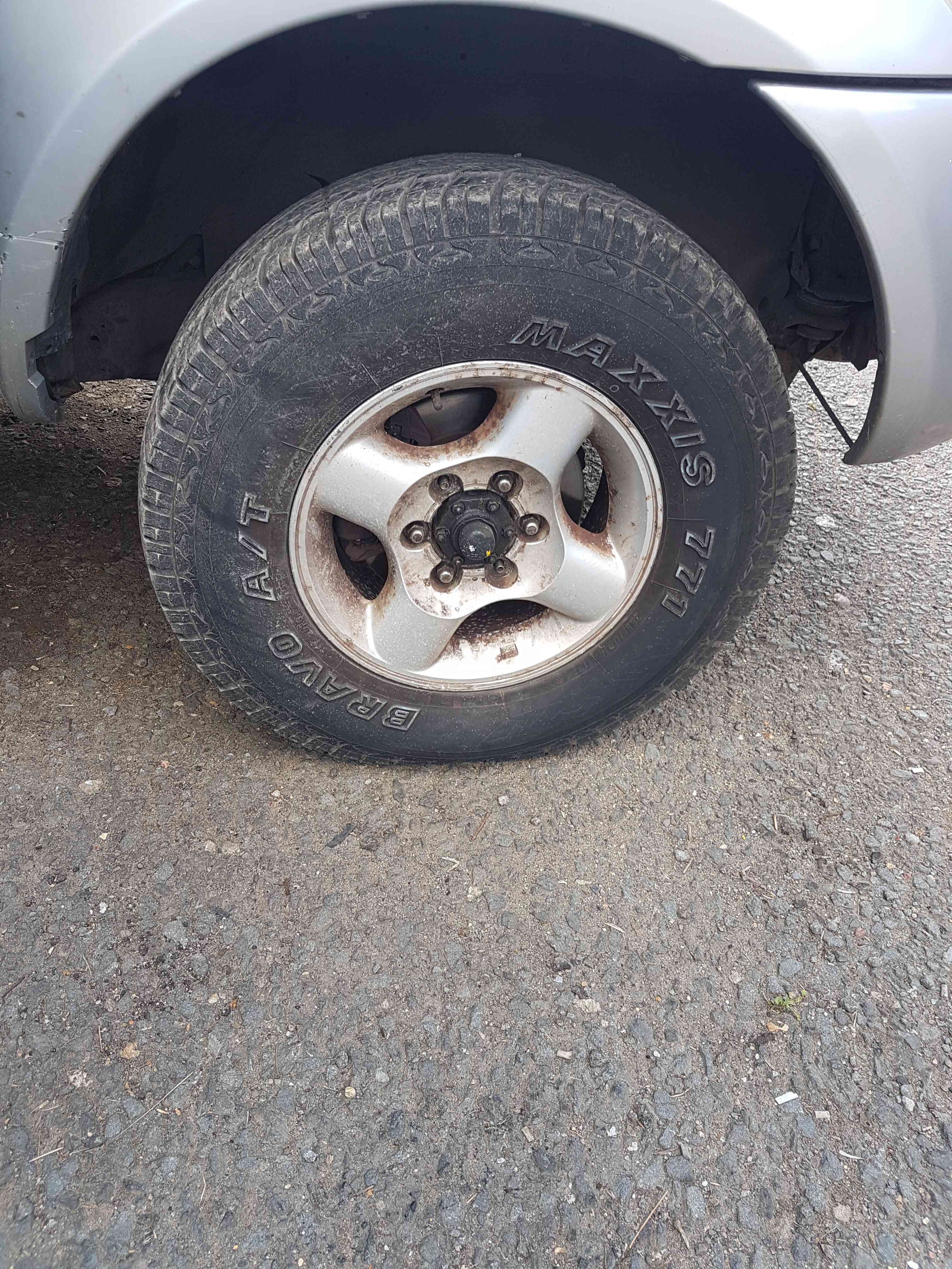 Thumb 3 Nissan Navara D22 2002-2005 Alloy Wheel SET +  Bravo Maxxis 771 TYRES 265 70 16 