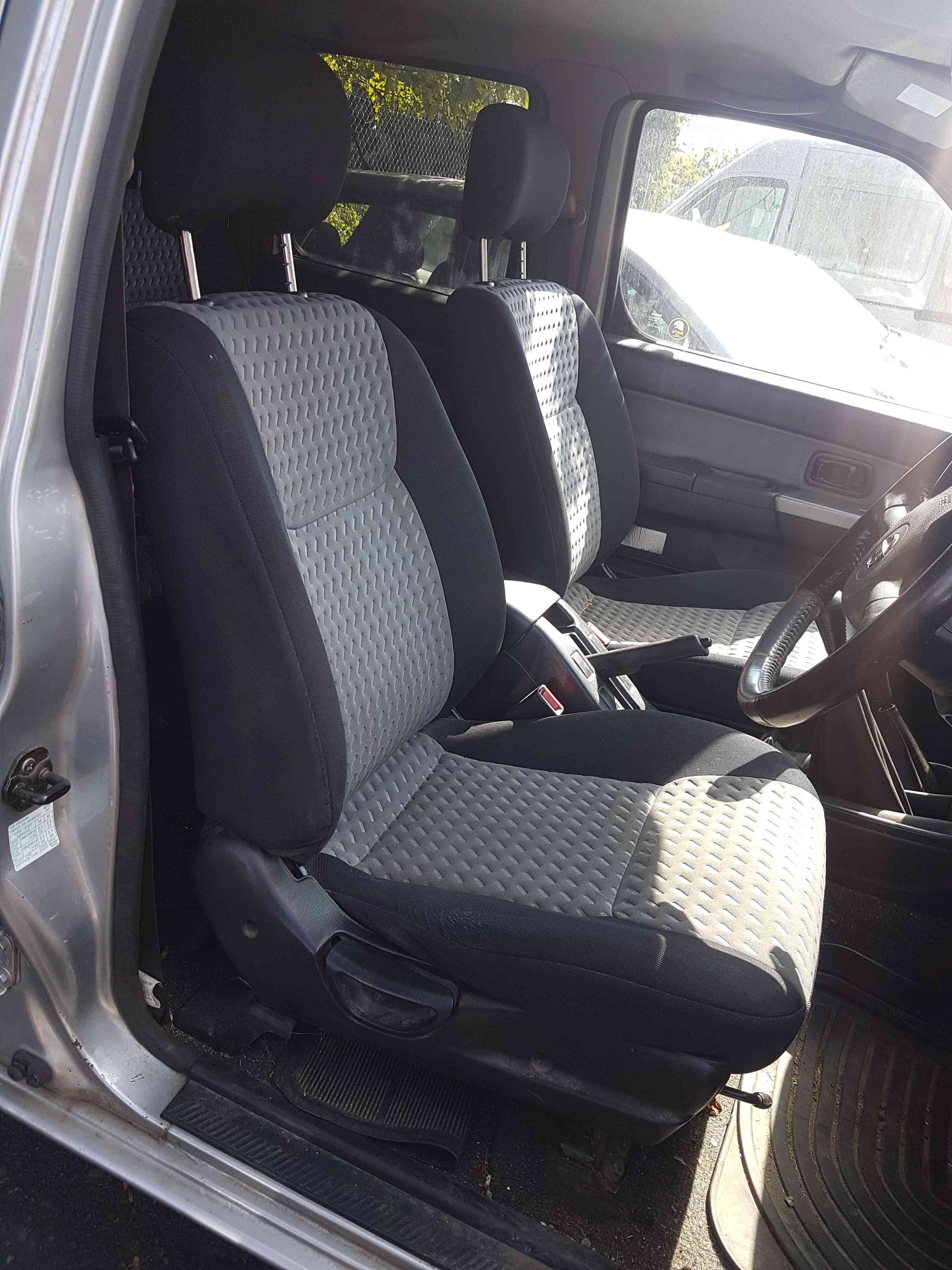 Thumb 12 Nissan Navara D22 2002-2005 Double CAB Seats Front Rear Seats Driver Passenger