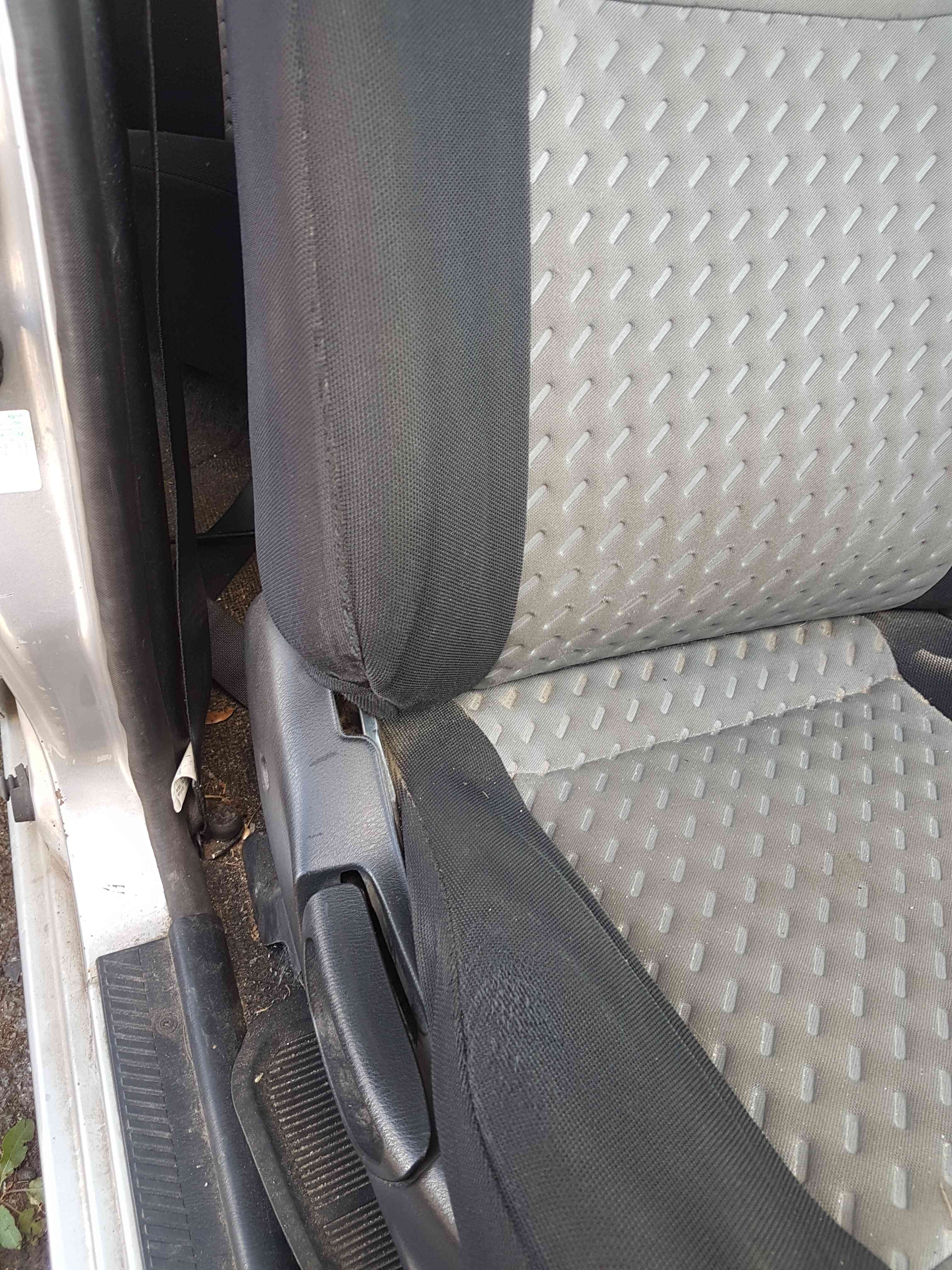 Thumb 4 Nissan Navara D22 2002-2005 Double CAB Seats Front Rear Seats Driver Passenger