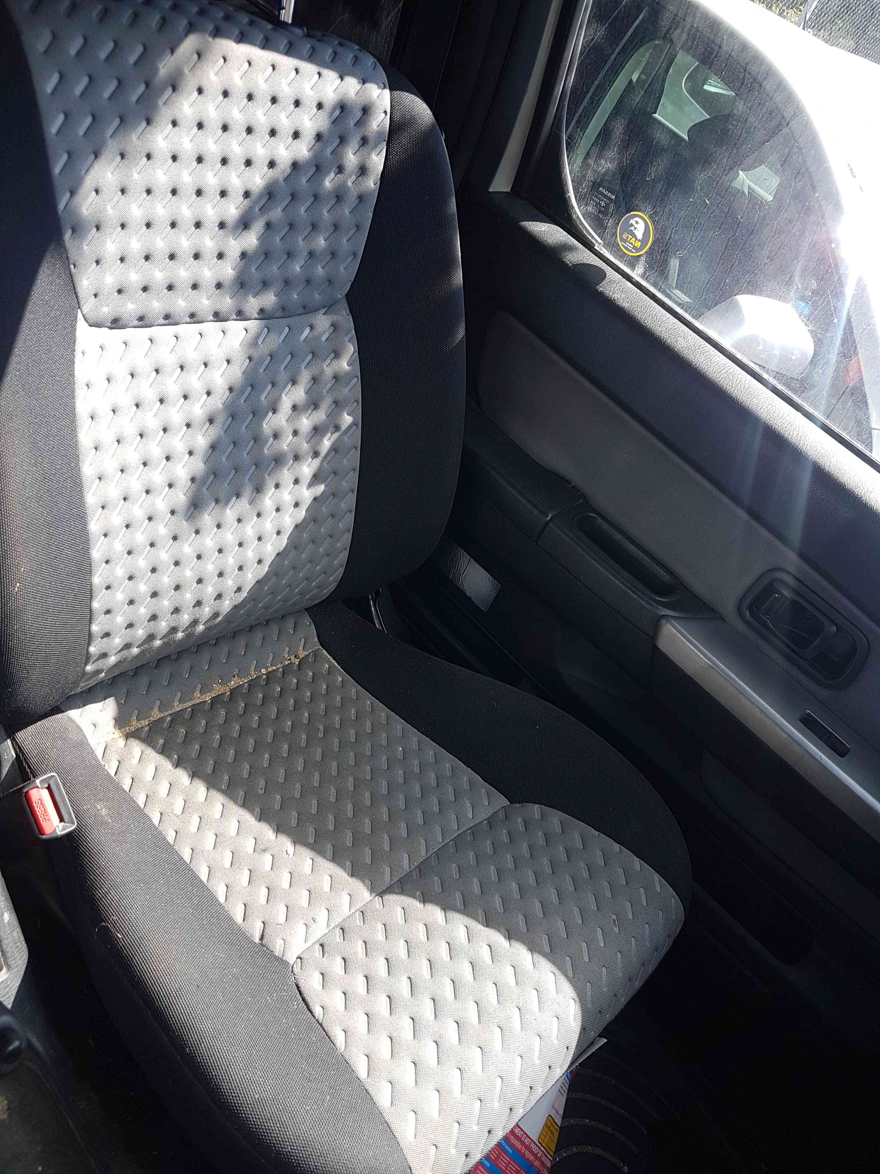 Thumb 7 Nissan Navara D22 2002-2005 Double CAB Seats Front Rear Seats Driver Passenger