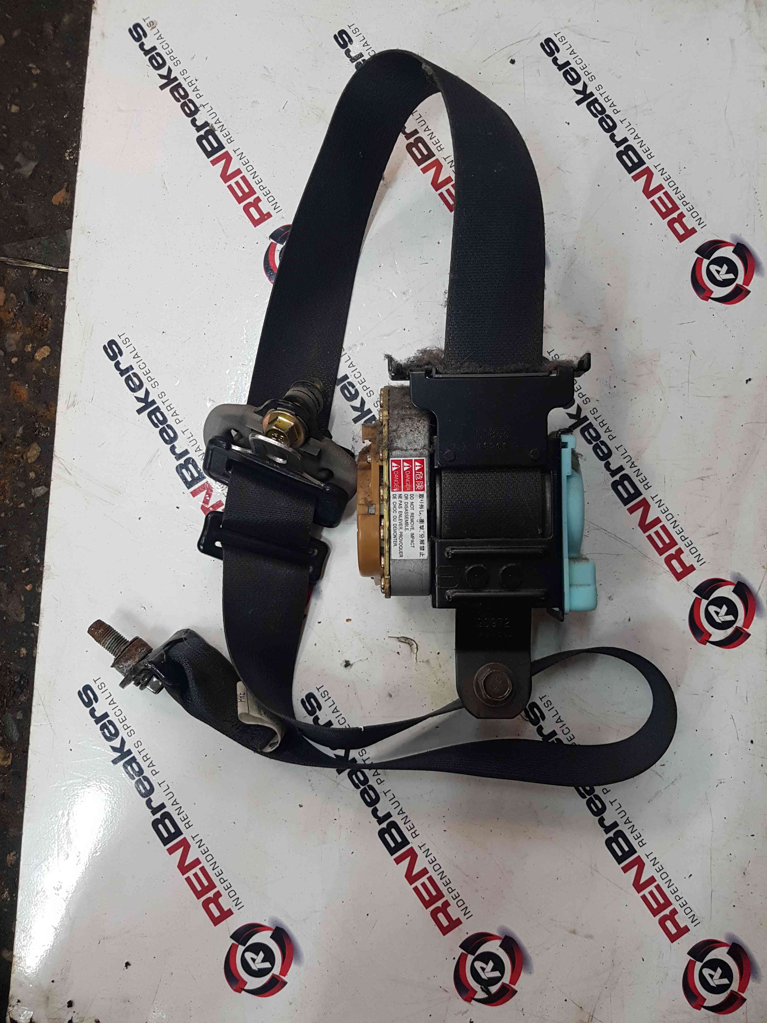 Thumb 2 Nissan Navara D22 2002-2005 Drivers OSF Front Seat Belt