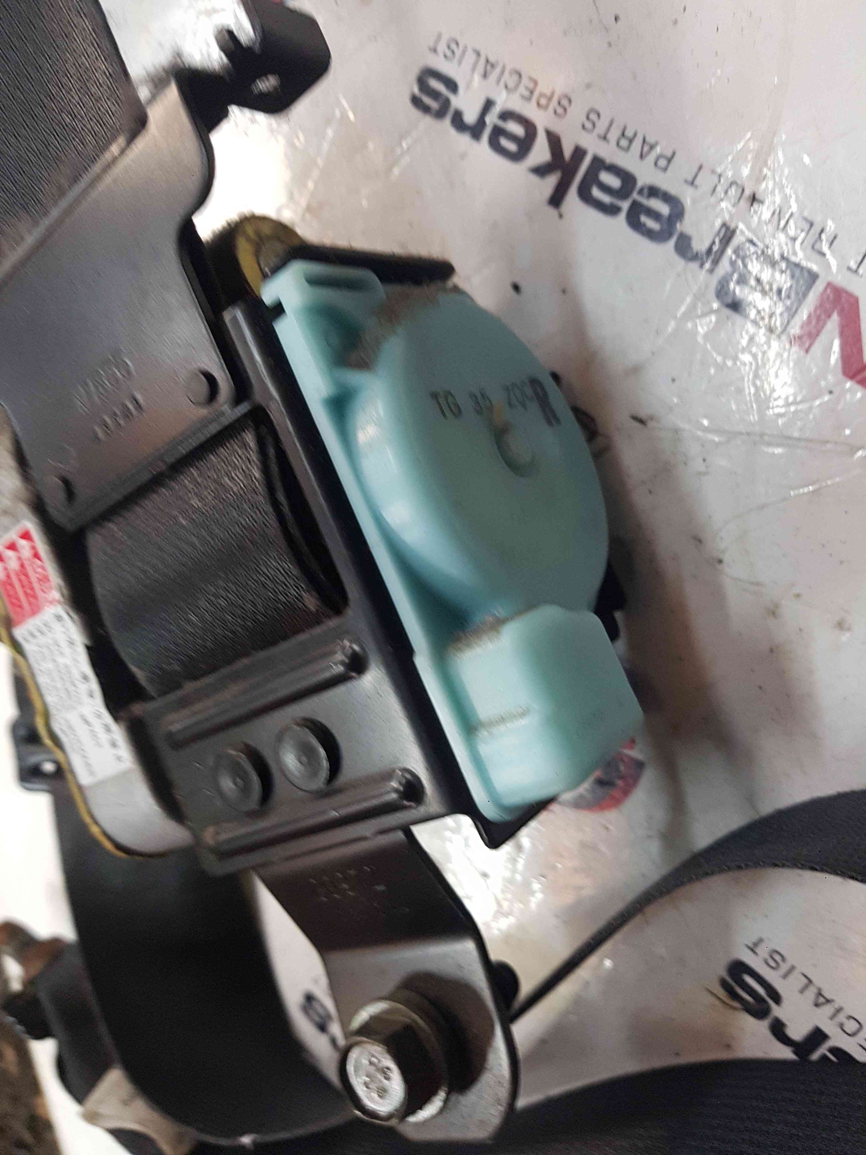 Thumb 3 Nissan Navara D22 2002-2005 Drivers OSF Front Seat Belt