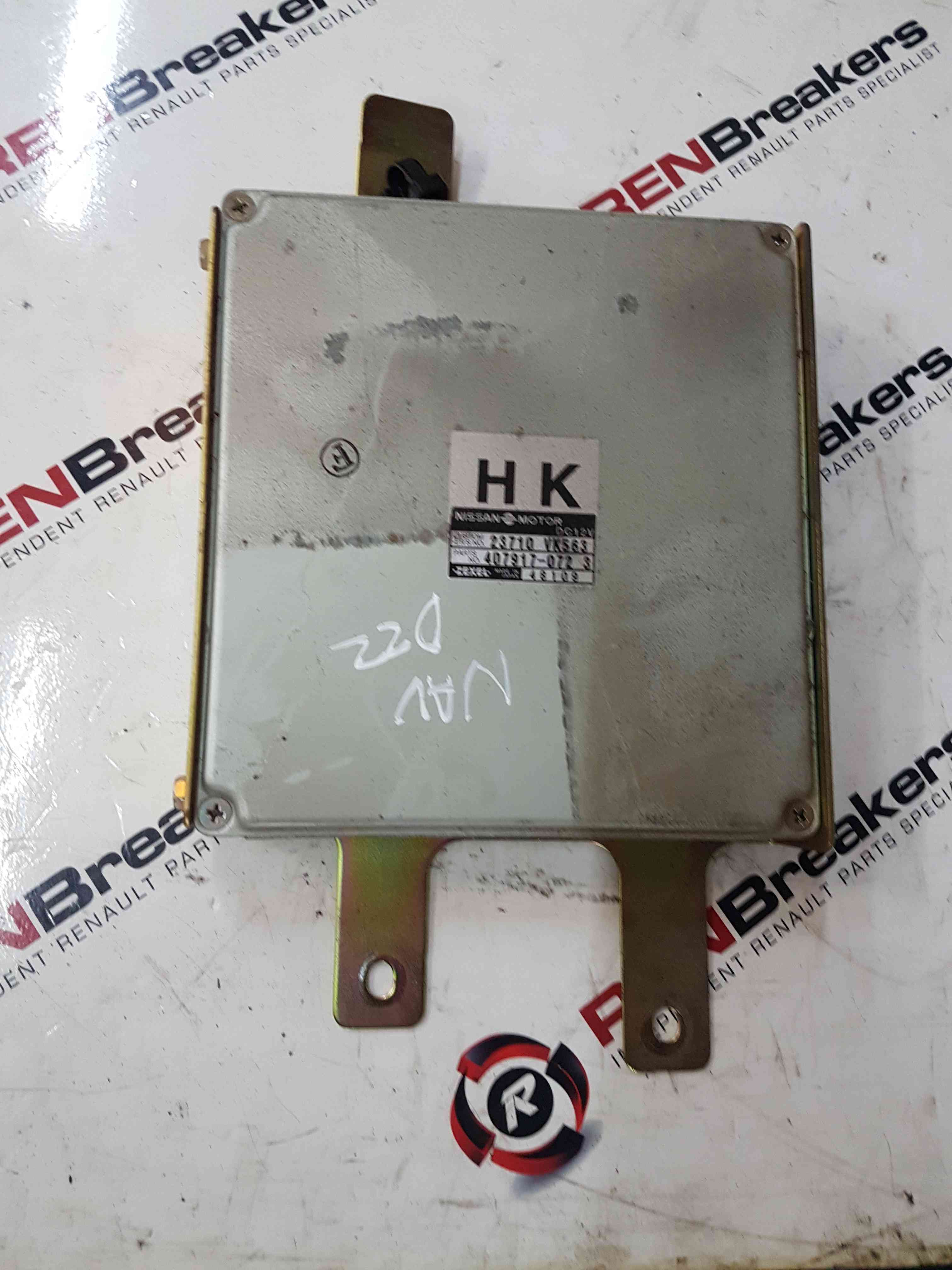 Thumb 2 Nissan Navara D22 2002-2005 Engine ECU Module 23710VK563