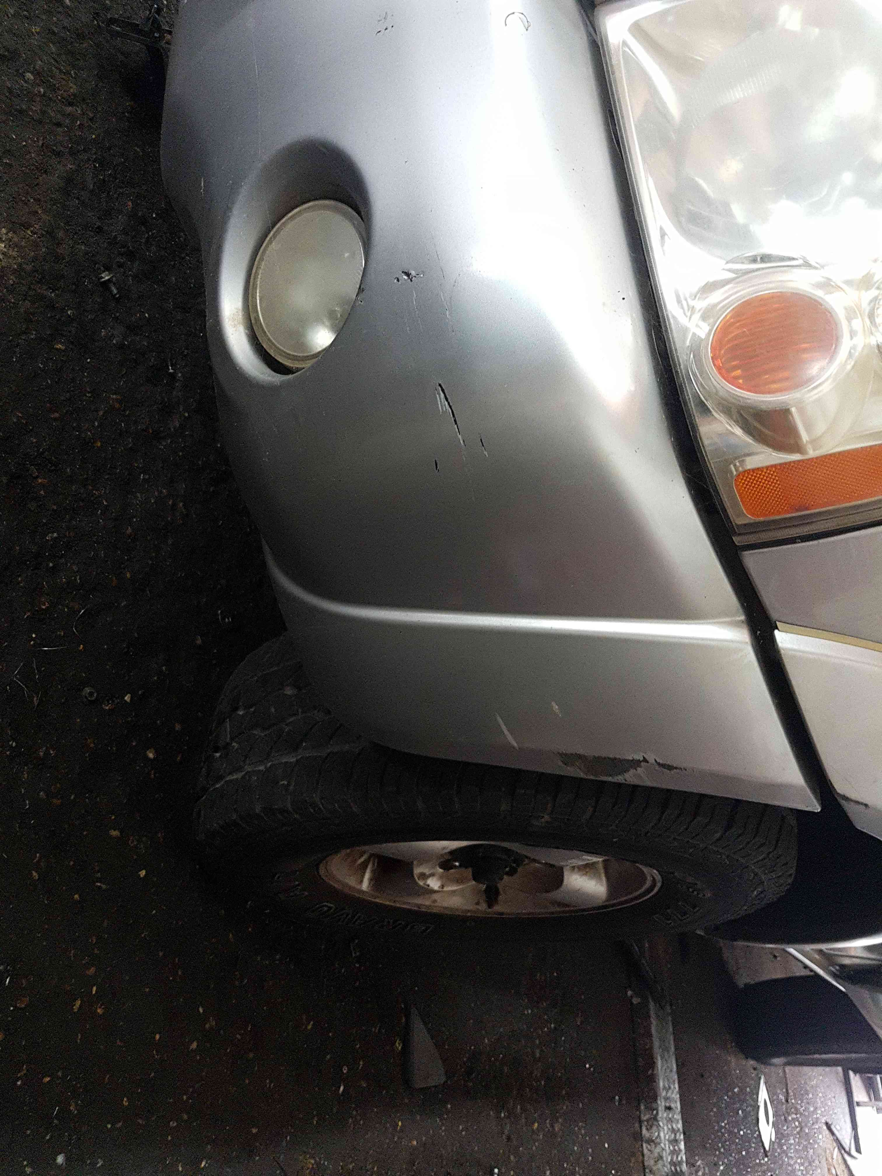Thumb 4 Nissan Navara D22 2002-2005 Front Bumper KY0 Blade Silver