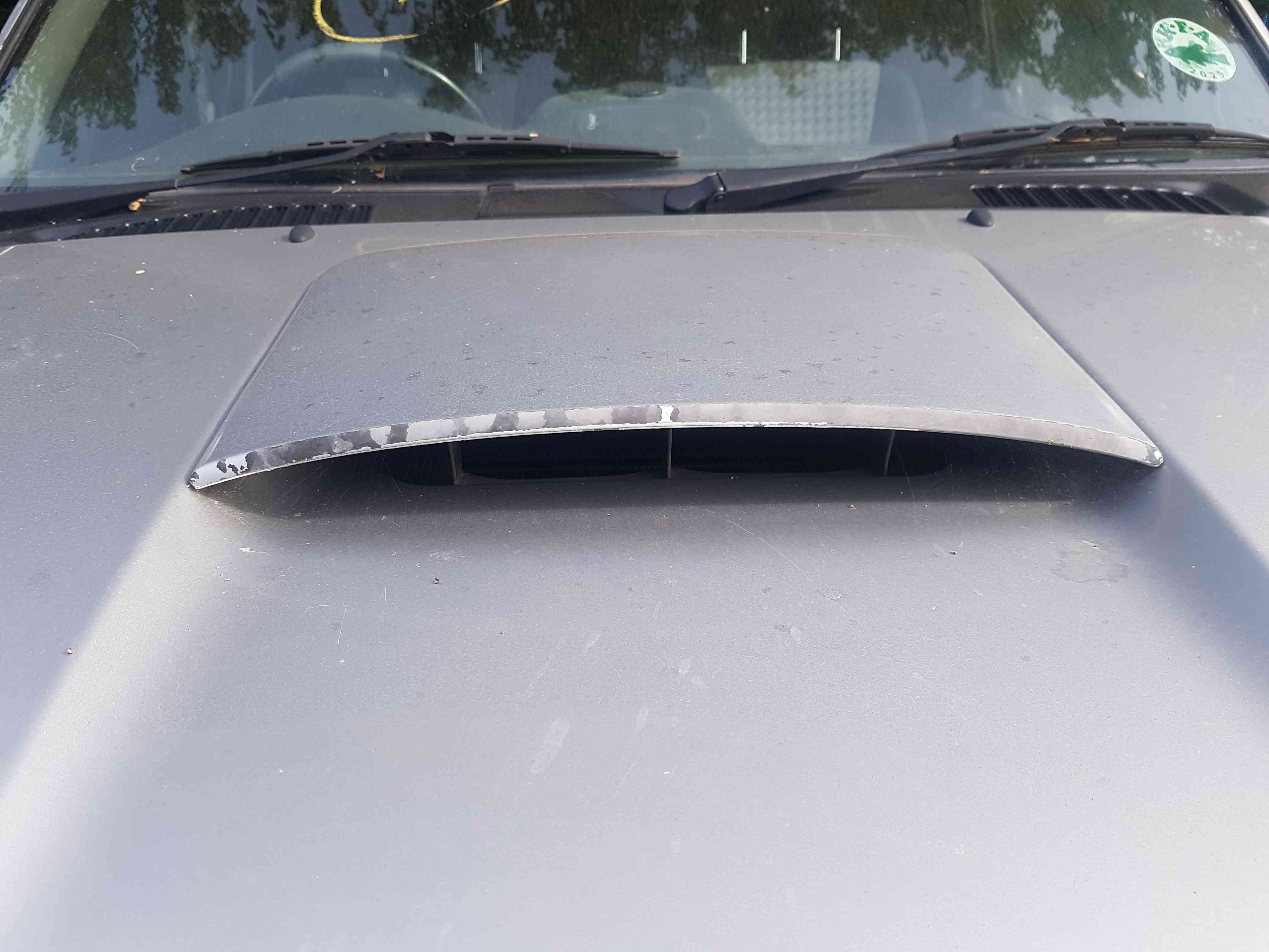 Thumb 4 Nissan Navara D22 2002-2005 KY0  Blade Silver Bonnet Bonnet 