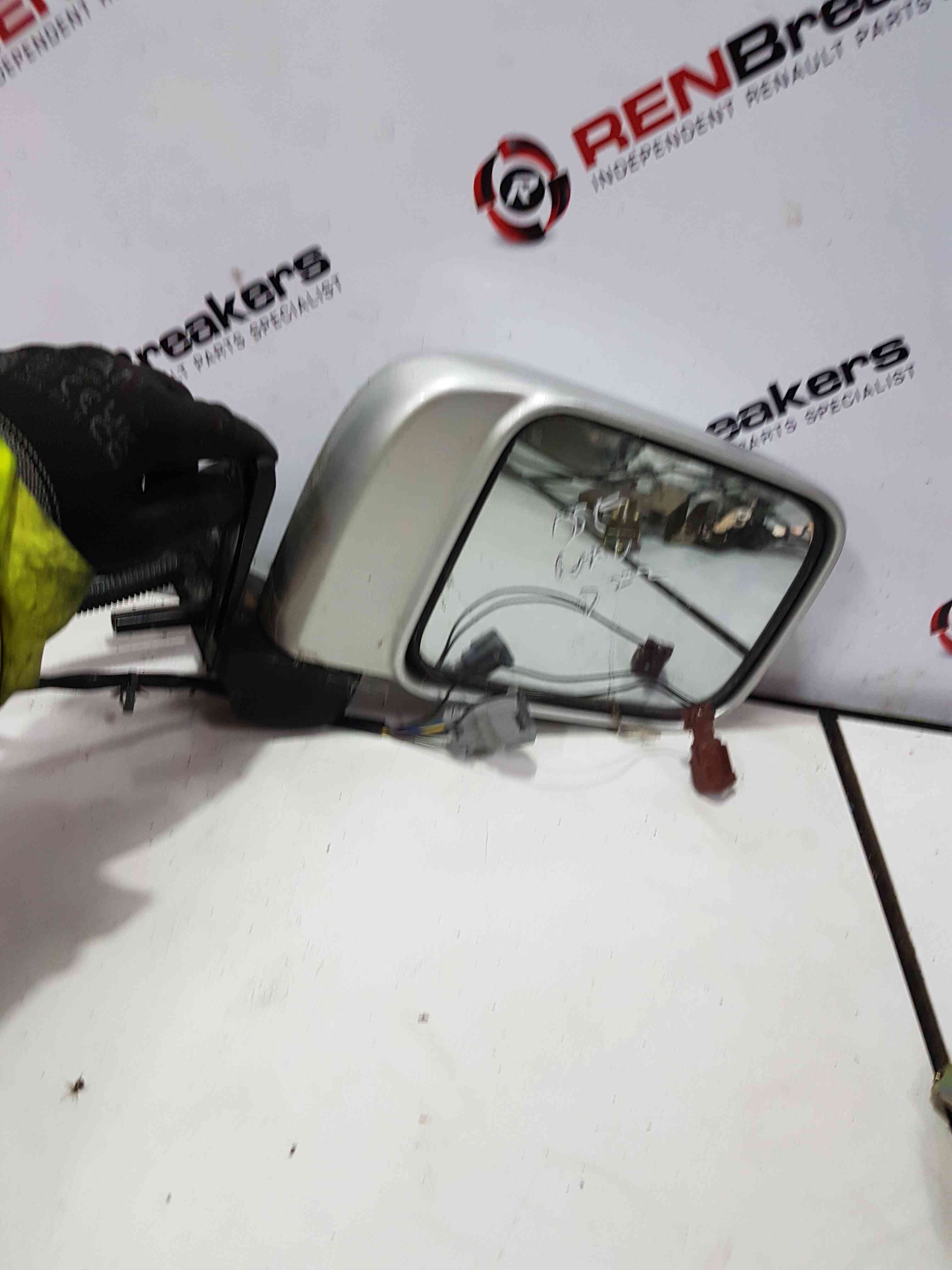 Thumb 6 Nissan Navara D22 2002-2005 KY0 Blade Silver Door OSF Front Wing Mirror 
