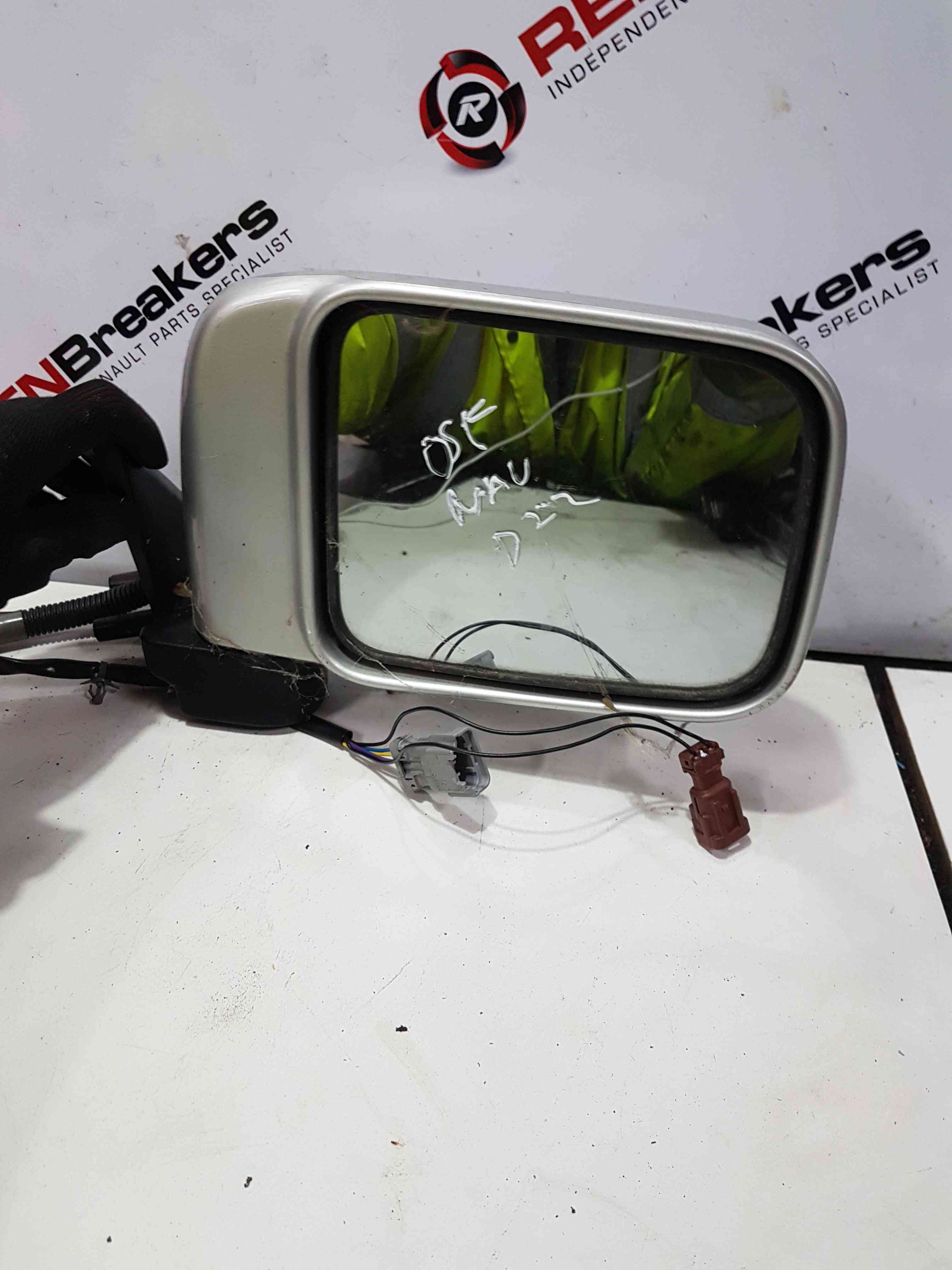 Thumb 8 Nissan Navara D22 2002-2005 KY0 Blade Silver Door OSF Front Wing Mirror 