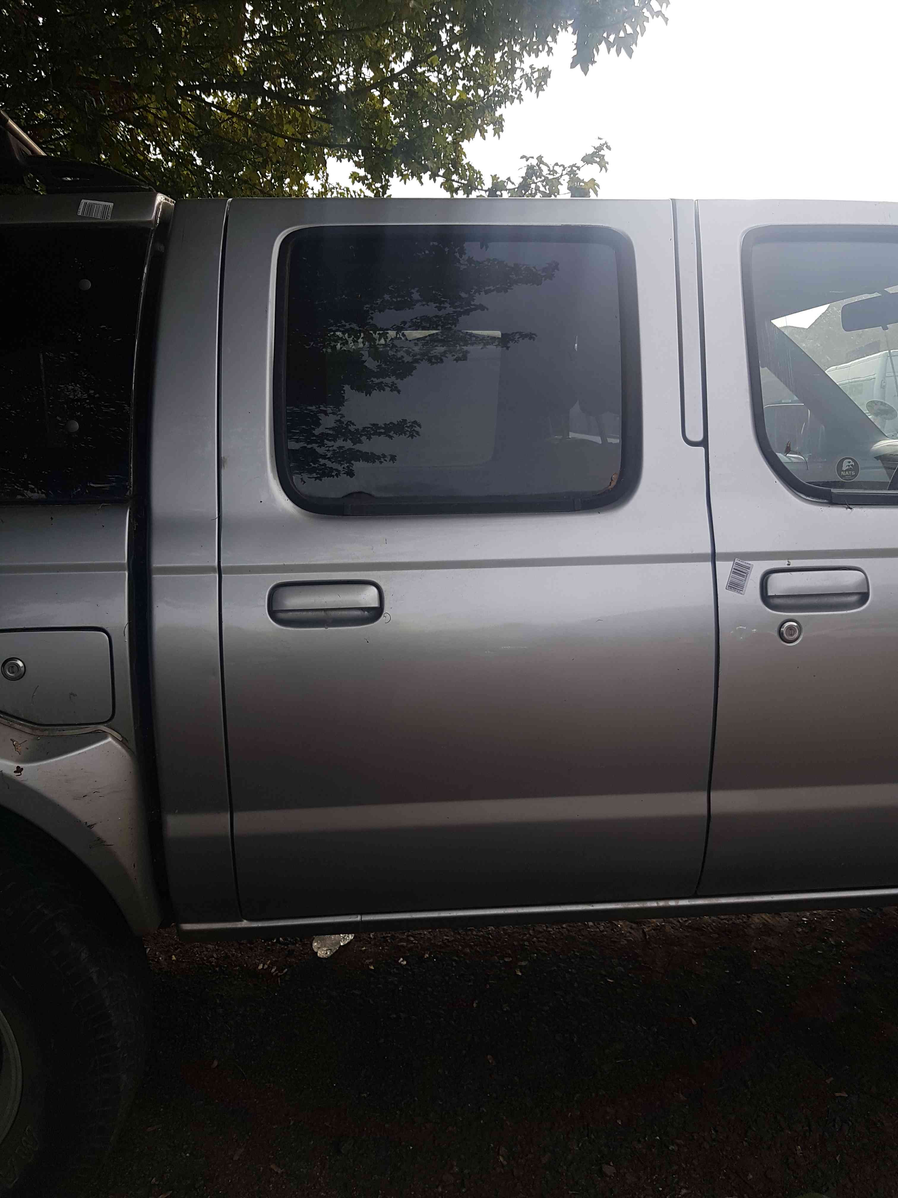 Thumb 6 Nissan Navara D22 2002-2005 KY0 Blade Silver Door Osr Driver Rear Door 