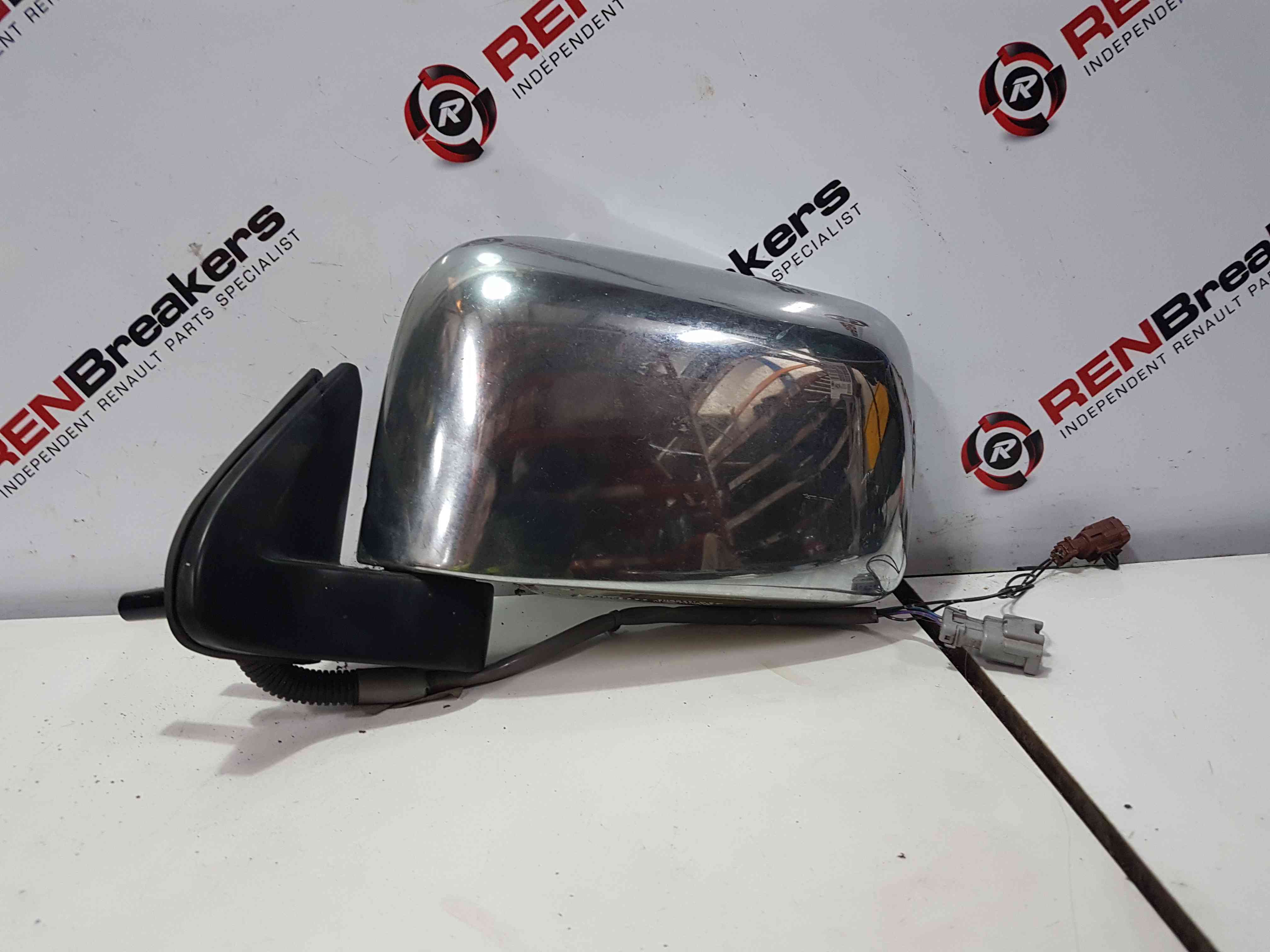 Thumb 4 Nissan Navara D22 2002-2005 Passenger Ns NSF Wing Mirror Chrome 