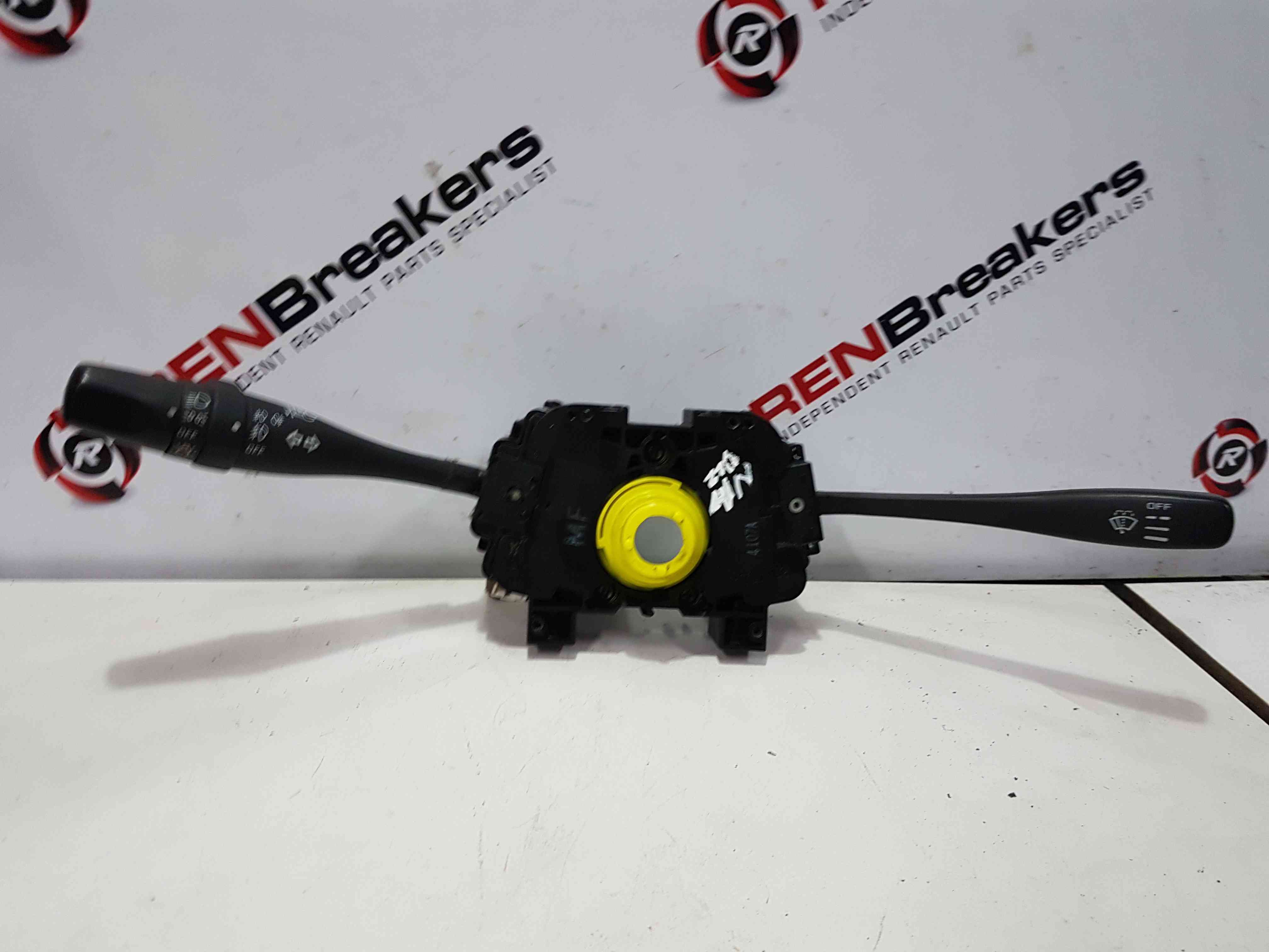 Thumb 6 Nissan Navara D22 2002-2005 Stalk Stalks Squib Clock Fogs Indicator