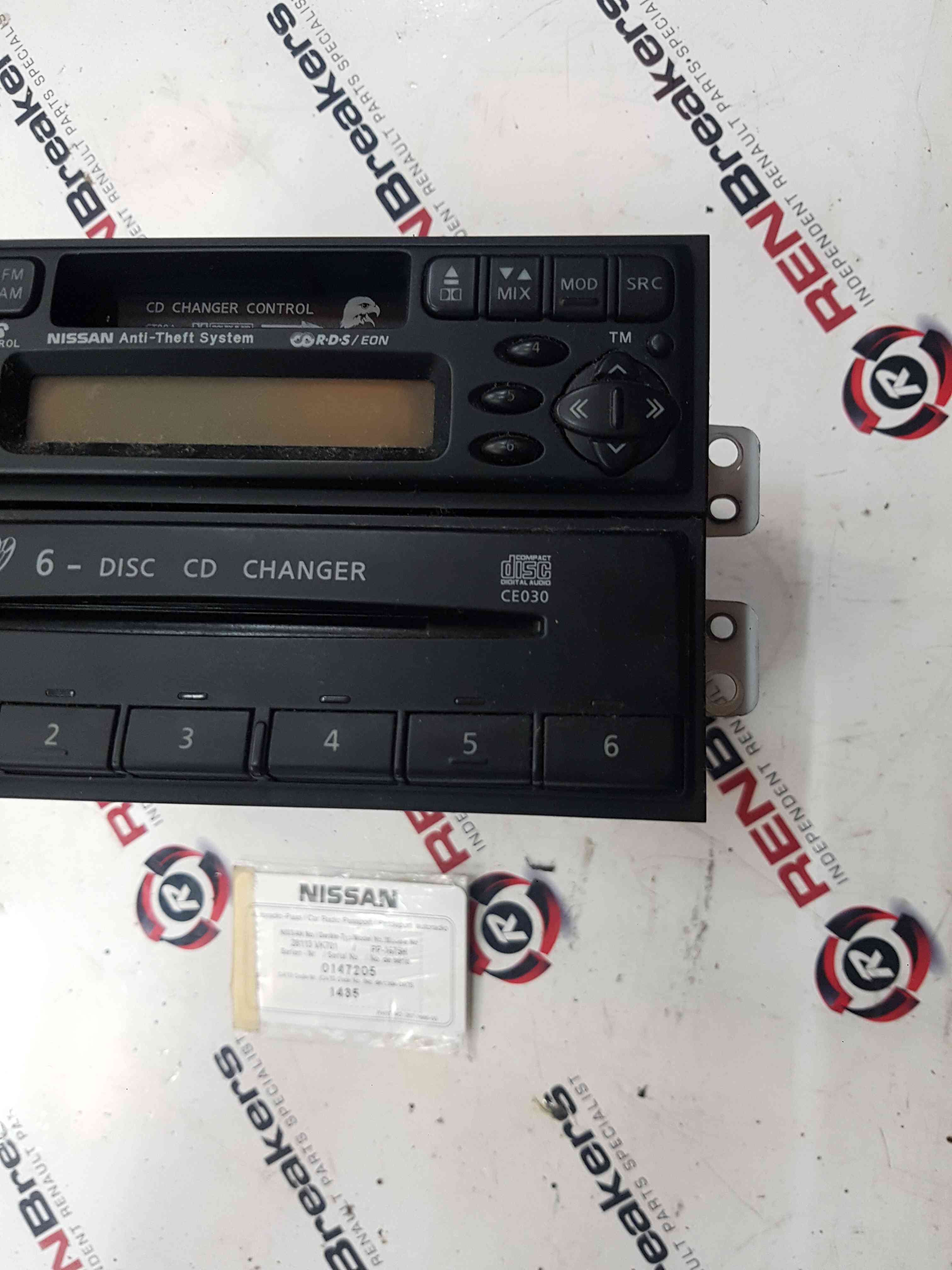 Thumb 3 Nissan Navara D22 2002-2005 Tape Casette Player 6 Disc Changer + Code 28113VK701